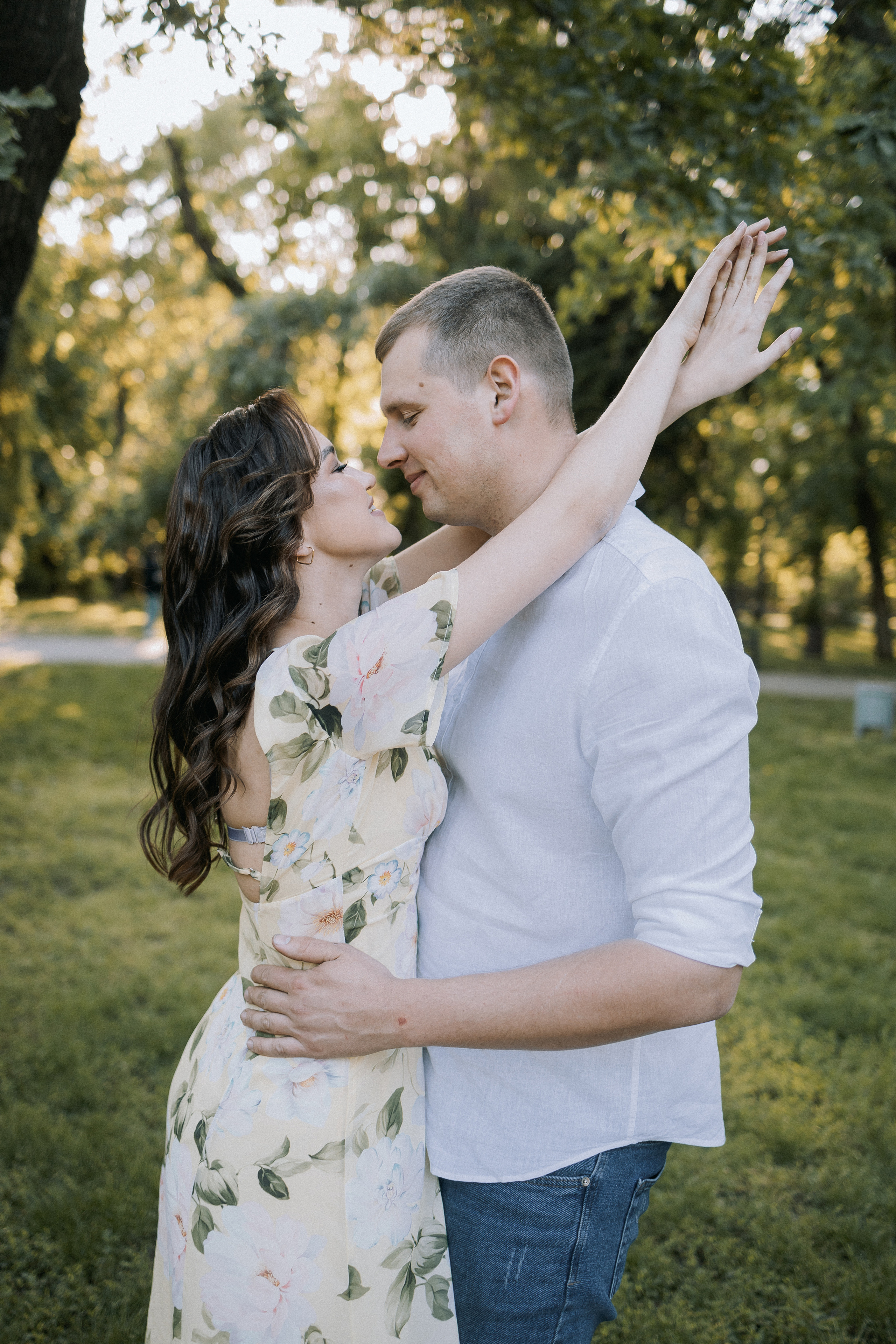 Лавстори. Парк. Свадебная фотография. Арина Рубах