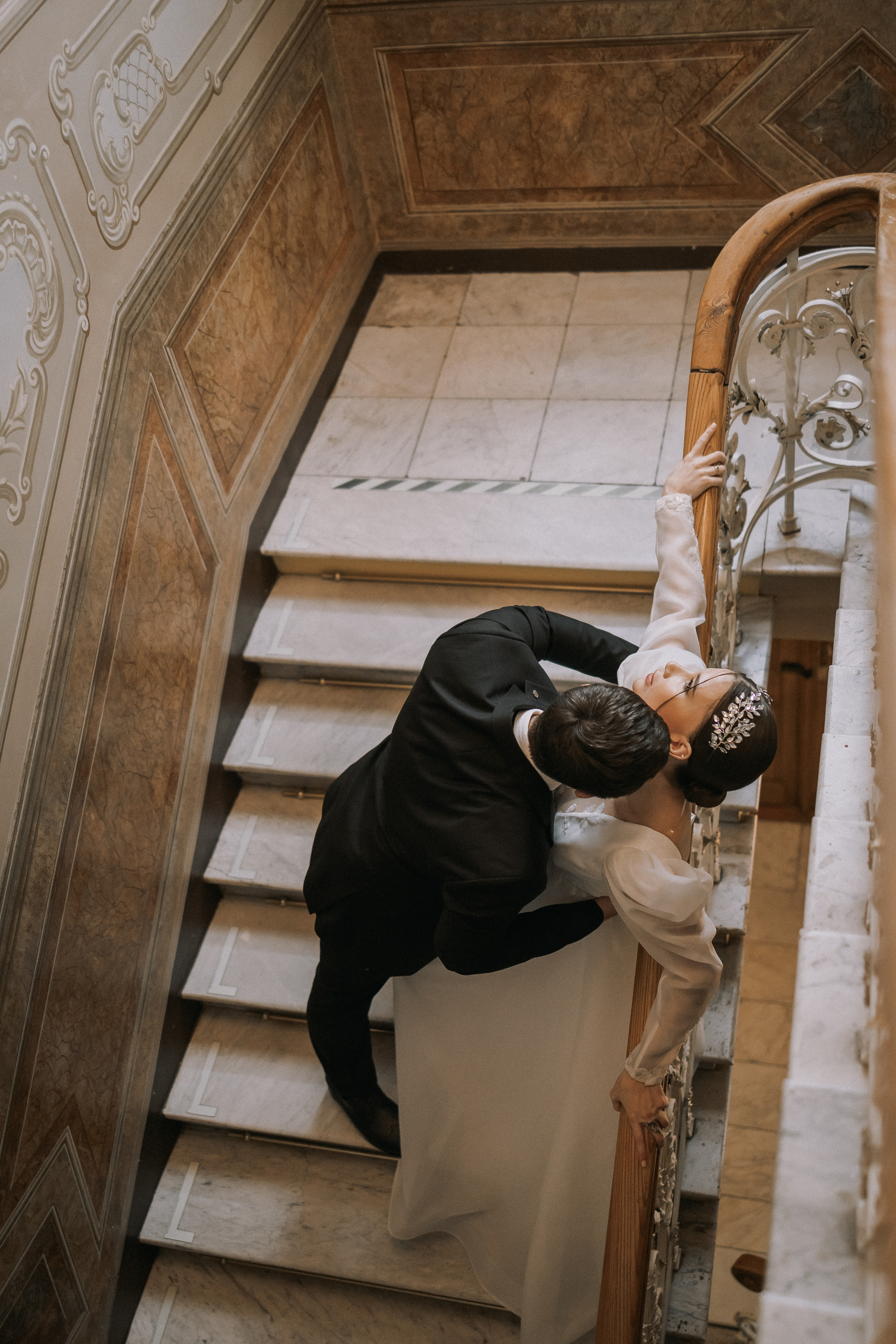 Любовь в Музее. Александр и Ульяна. Свадебная фотография. Арина Рубах