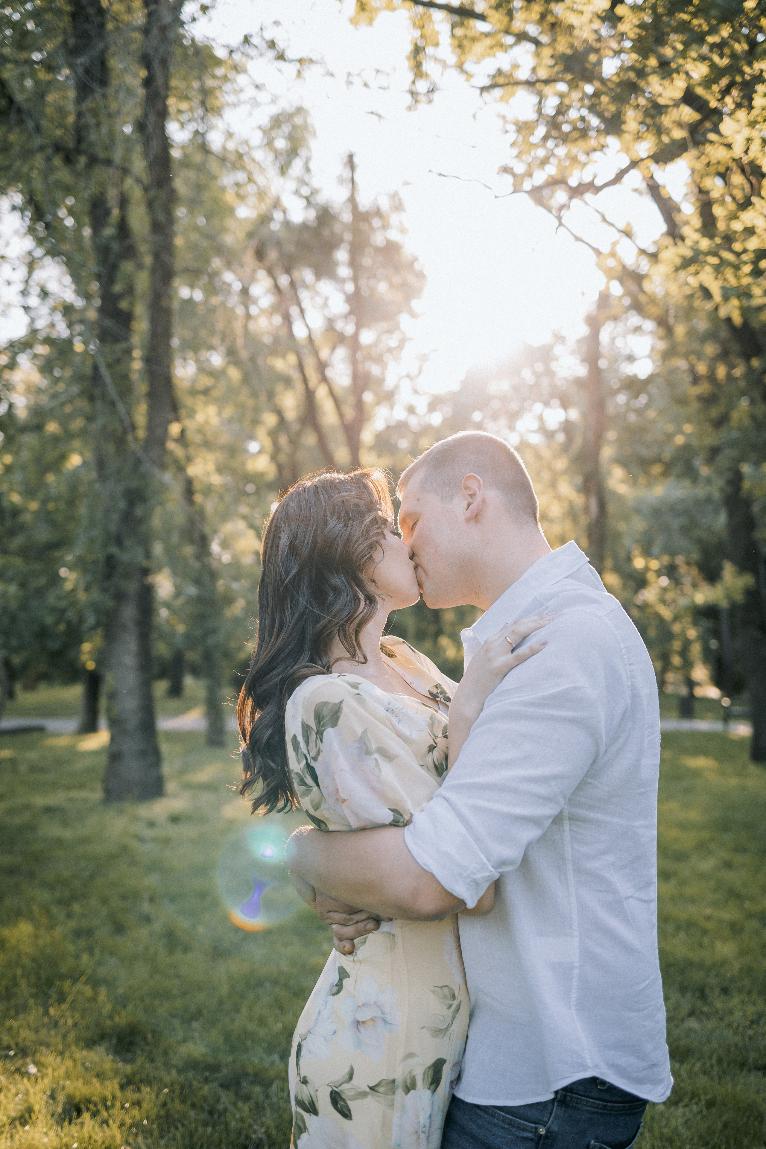 Лавстори. Парк. Свадебная фотография. Арина Рубах