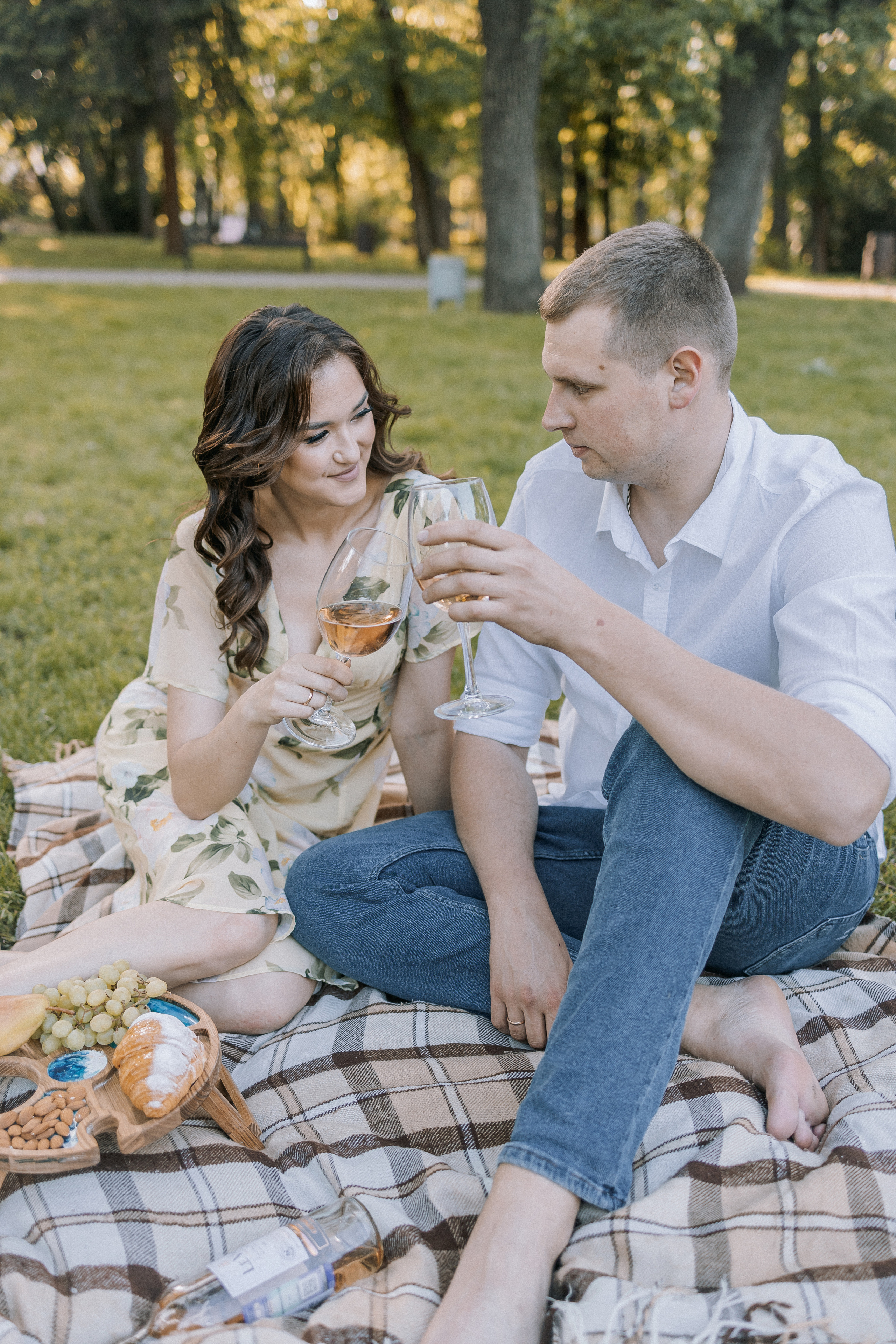 Лавстори. Парк. Свадебная фотография. Арина Рубах