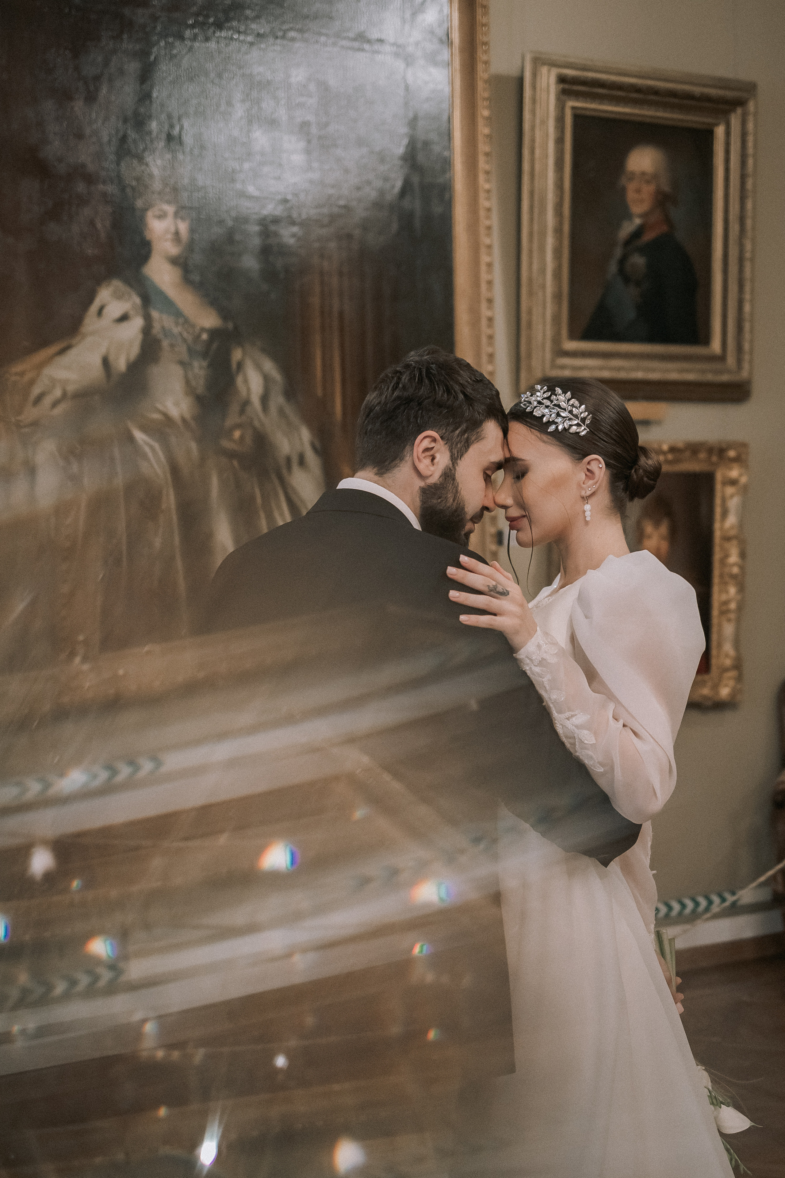 Любовь в Музее. Александр и Ульяна. Свадебная фотография. Арина Рубах