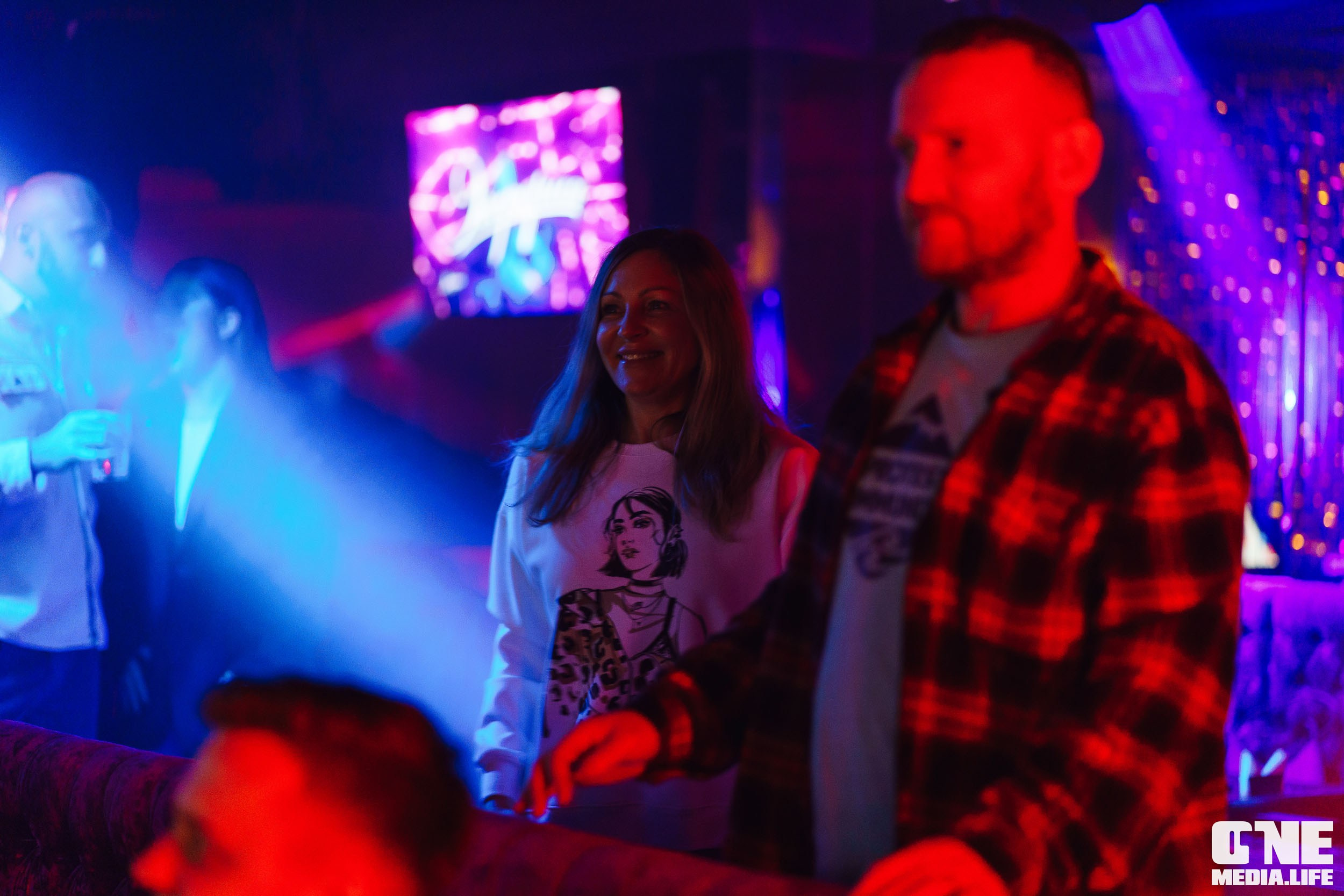 Фоторепортаж из караоке-клуба Эйфория. One Media Life: фоторепортажи, фотоотчеты с мероприятий и заведений