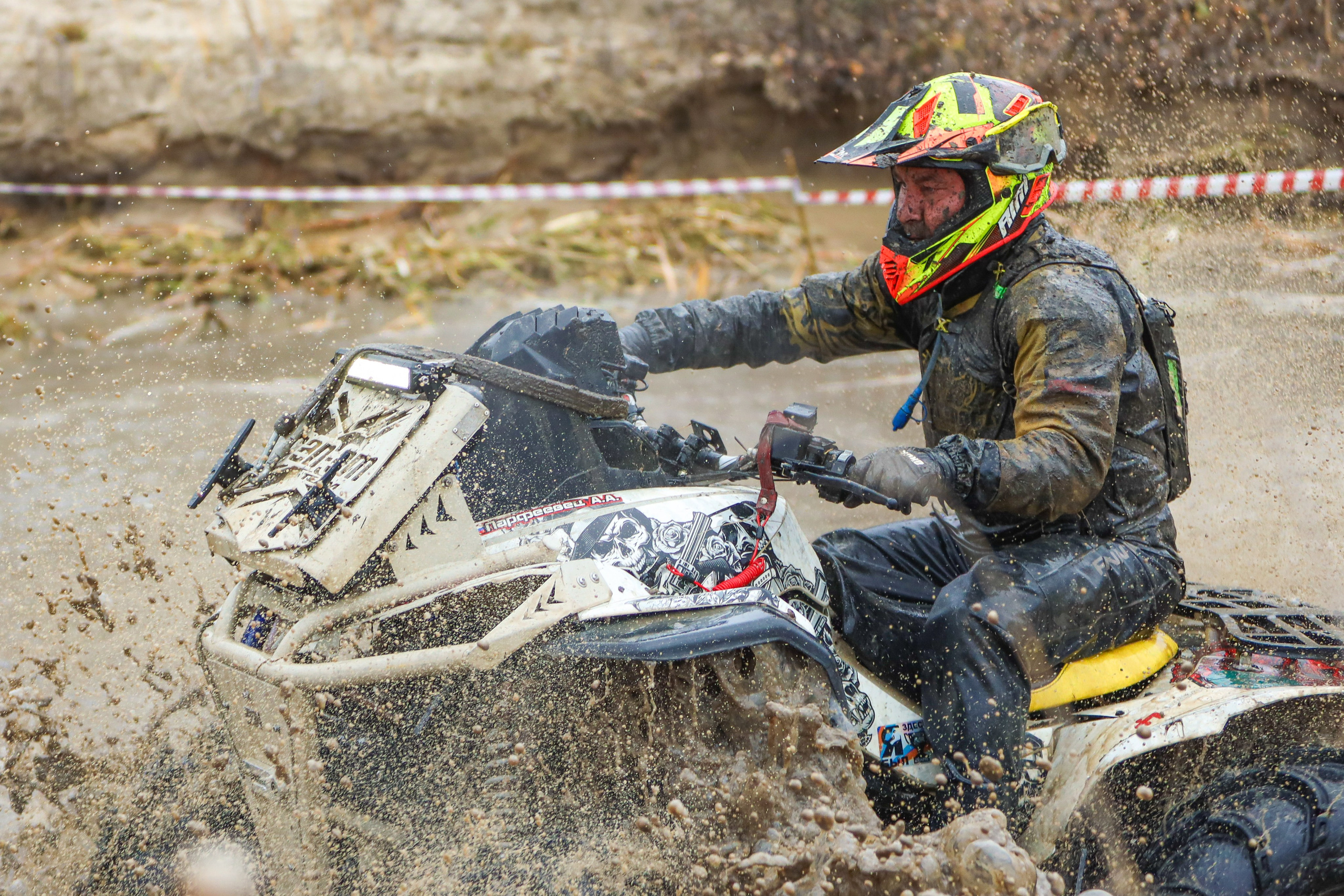 Гонки на квадроциклах Грязевое кольцо. Спортивный фотограф в Самаре