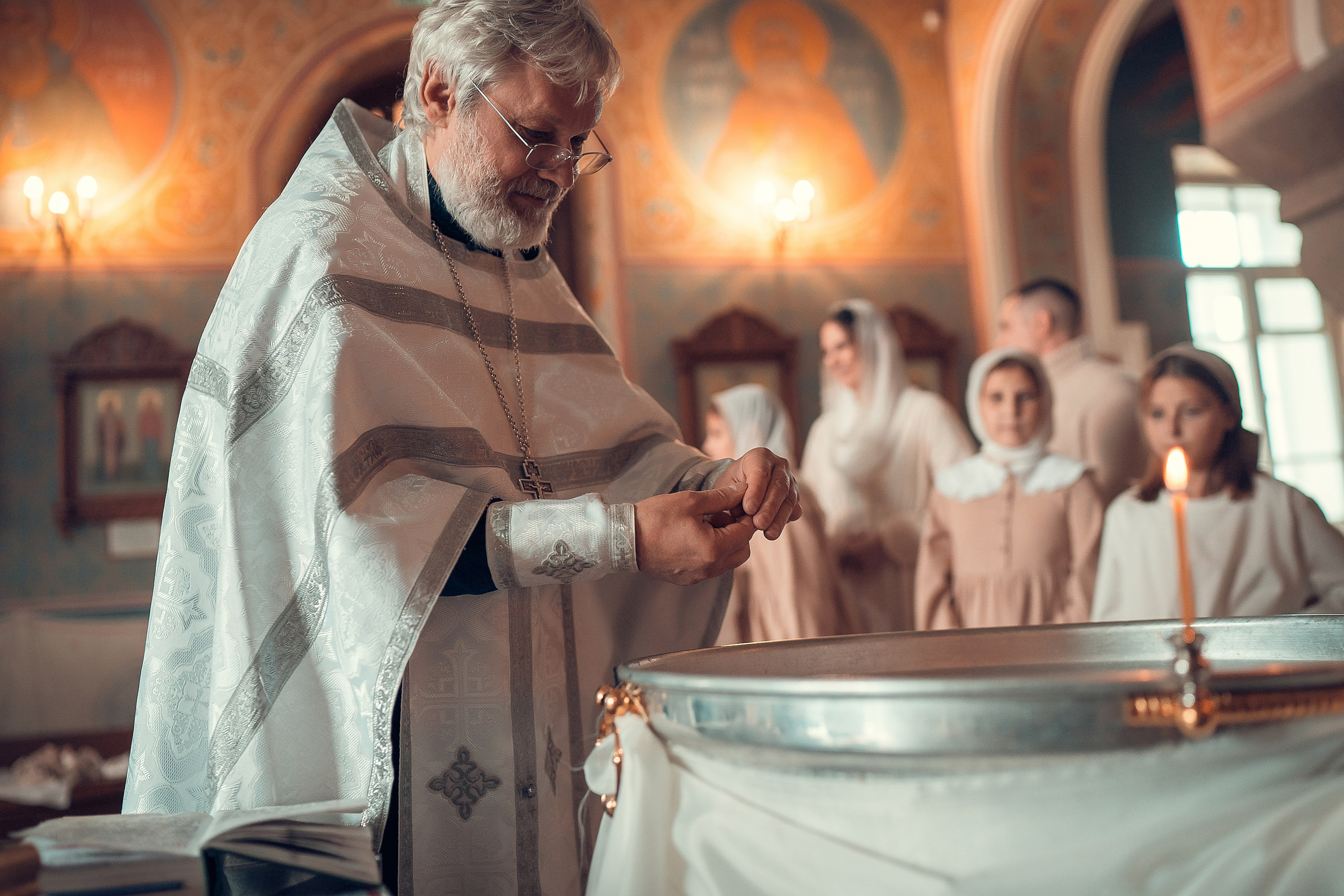 Таинство Крещения Красноярск. Фотограф на Крещение и Венчание в Красноярске Рамазанова Юлия