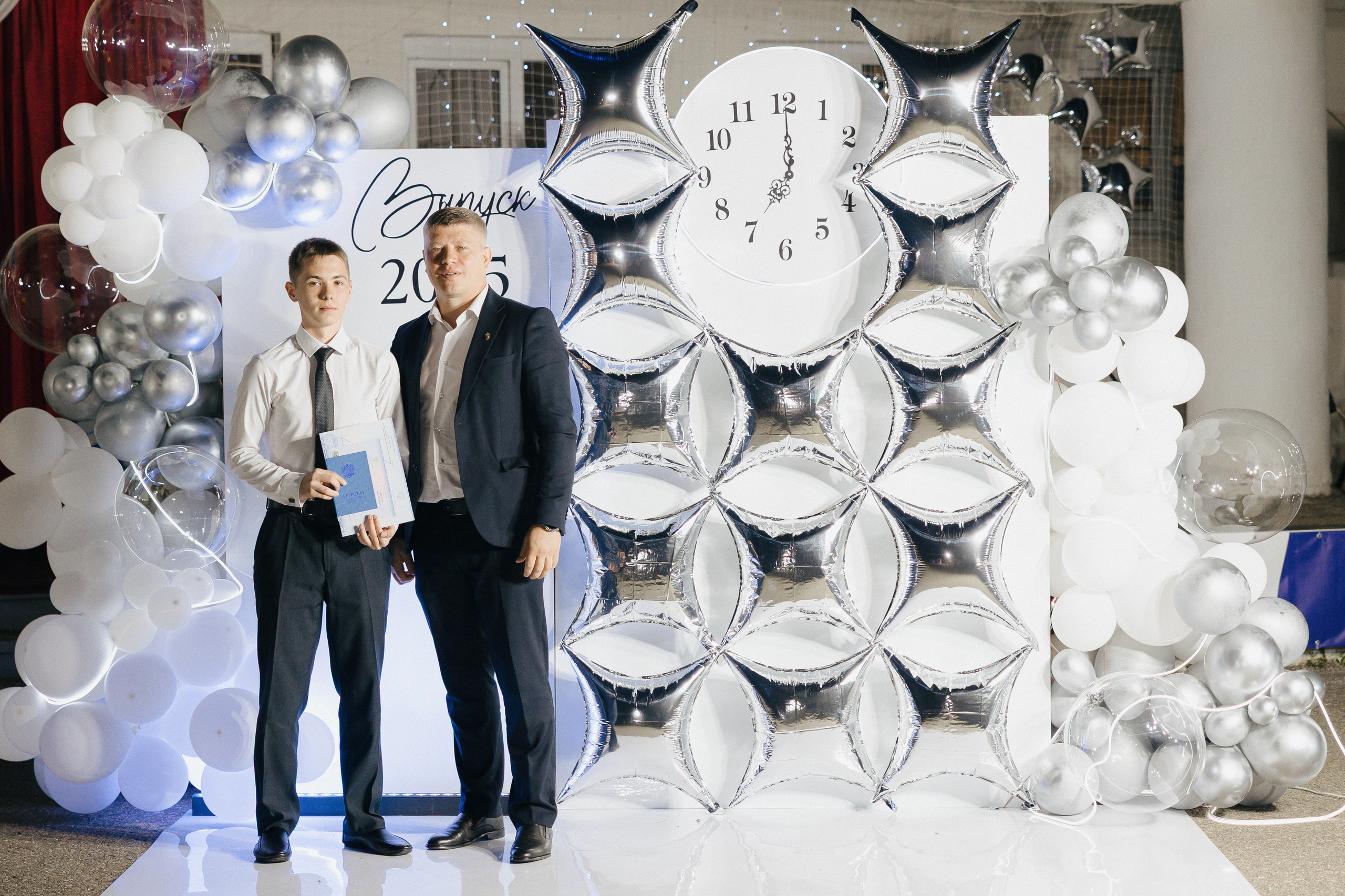 Вручение аттестатов. Свадебный фотограф Роман Еремеев