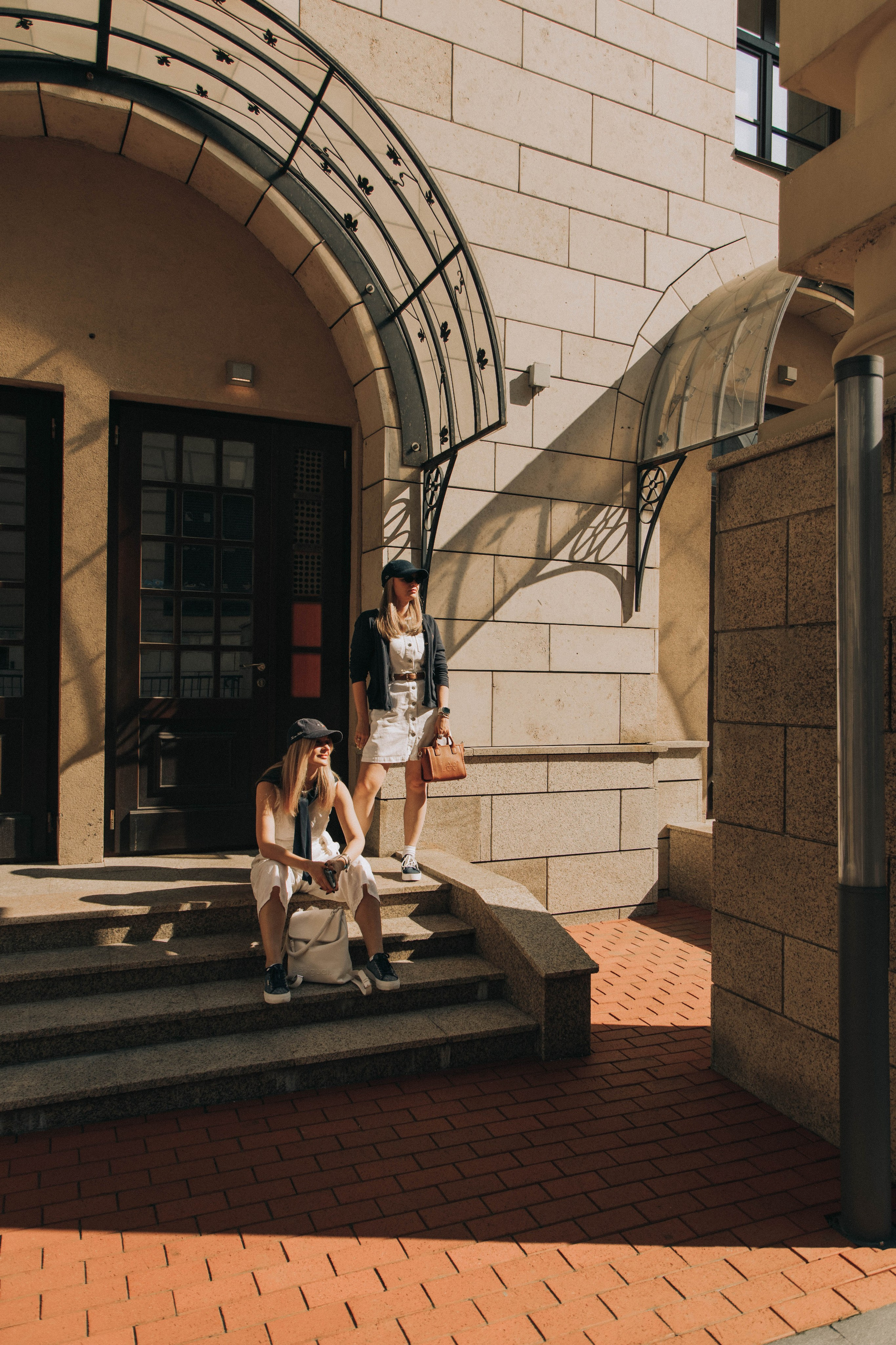 Прогулка Лиза и Марина. Фотограф lifestylе в Москве Пшеничная Анастасия