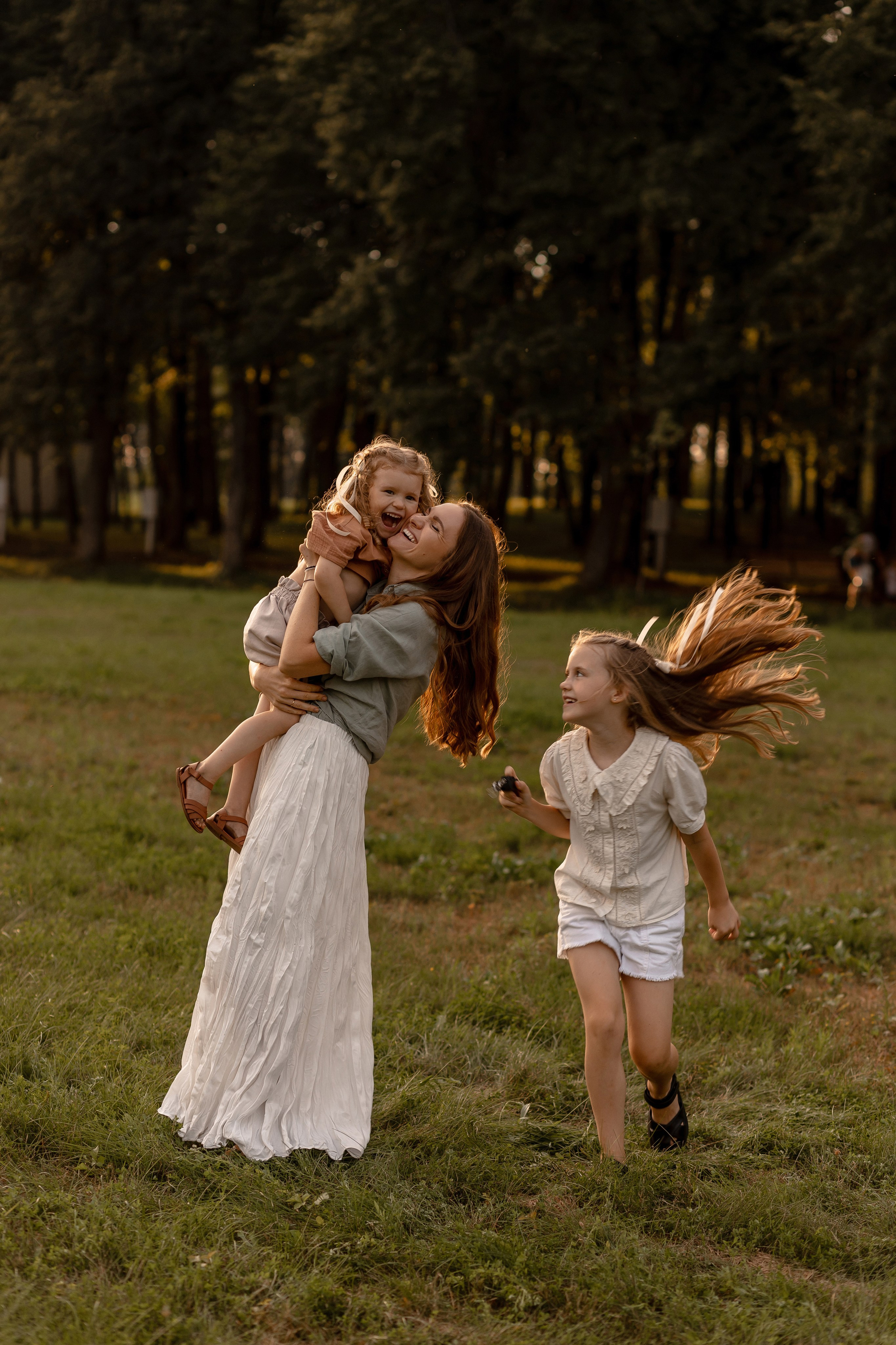 Юлия, Оливия, Эмилия. Свадебный фотограф Елена Ловцевич