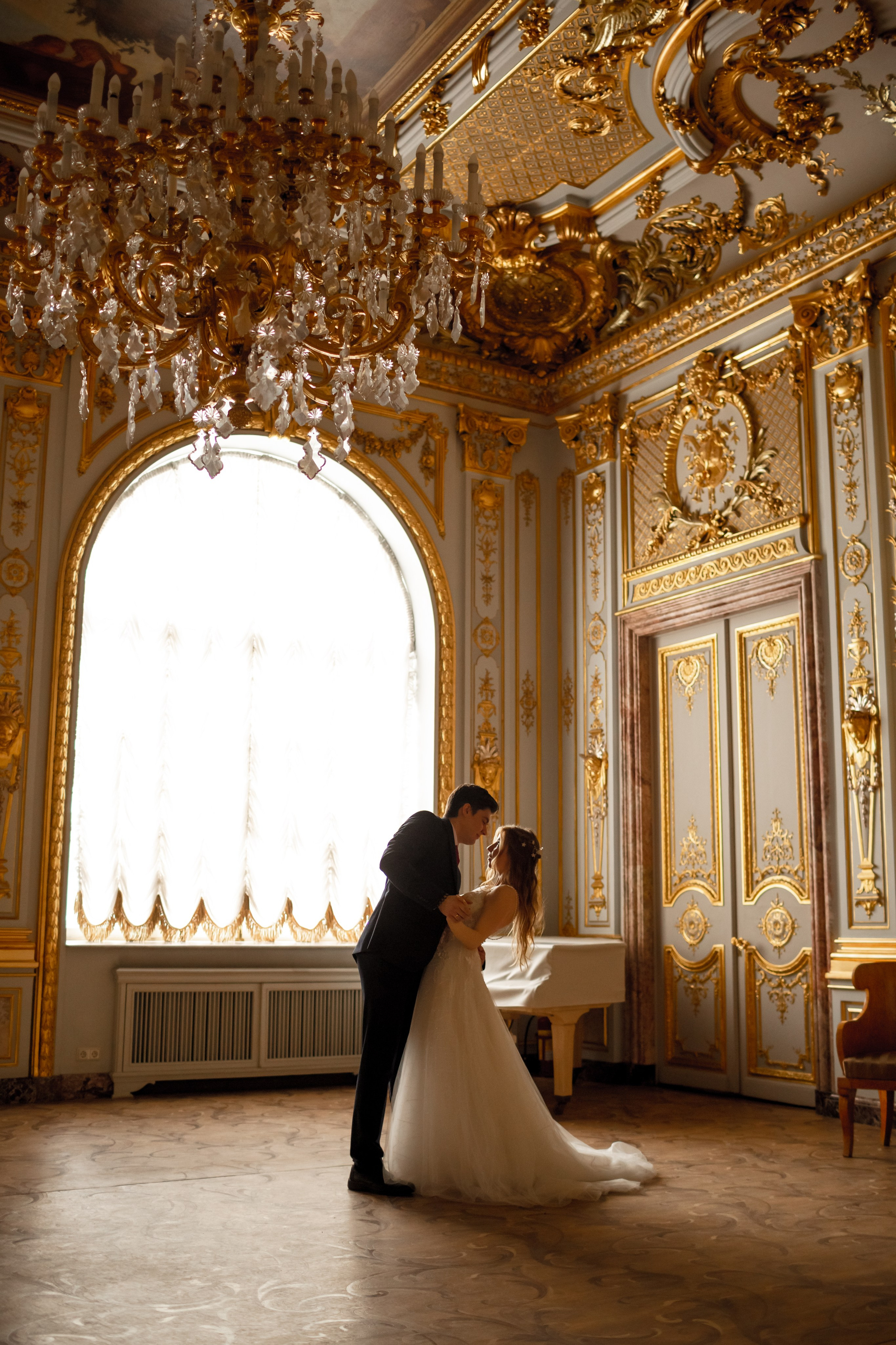 Камерная свадьба в Санкт-Петербурге. Свадебный фотограф Кирилл Белый