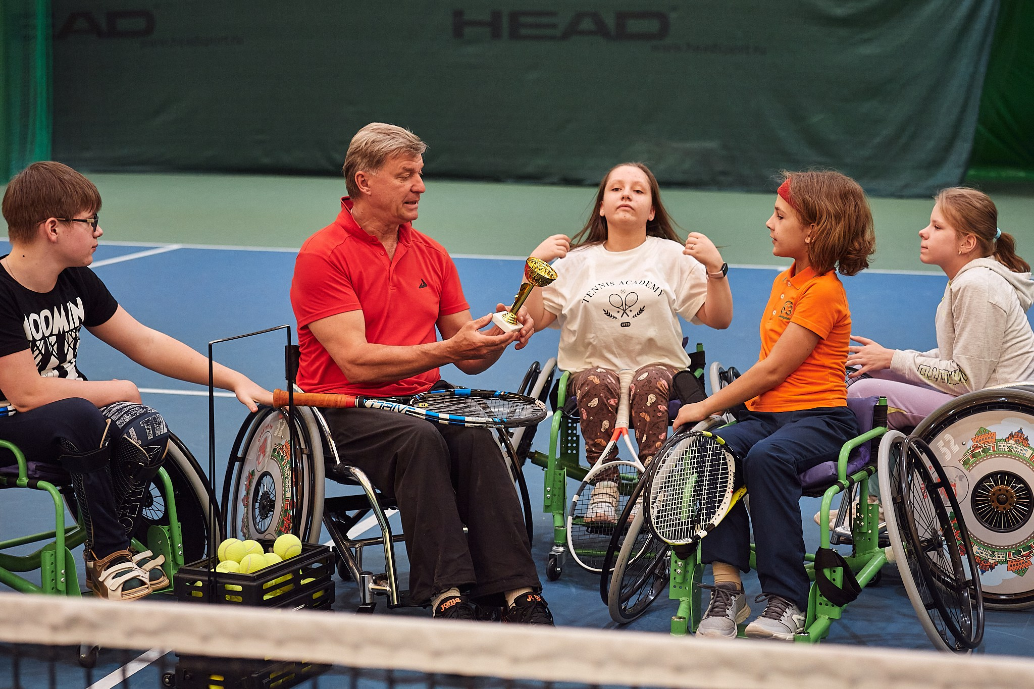 Тренировка теннис на колясках / АНО «Второе дыхание». Антон Артюшин, портретный фотограф. Москва