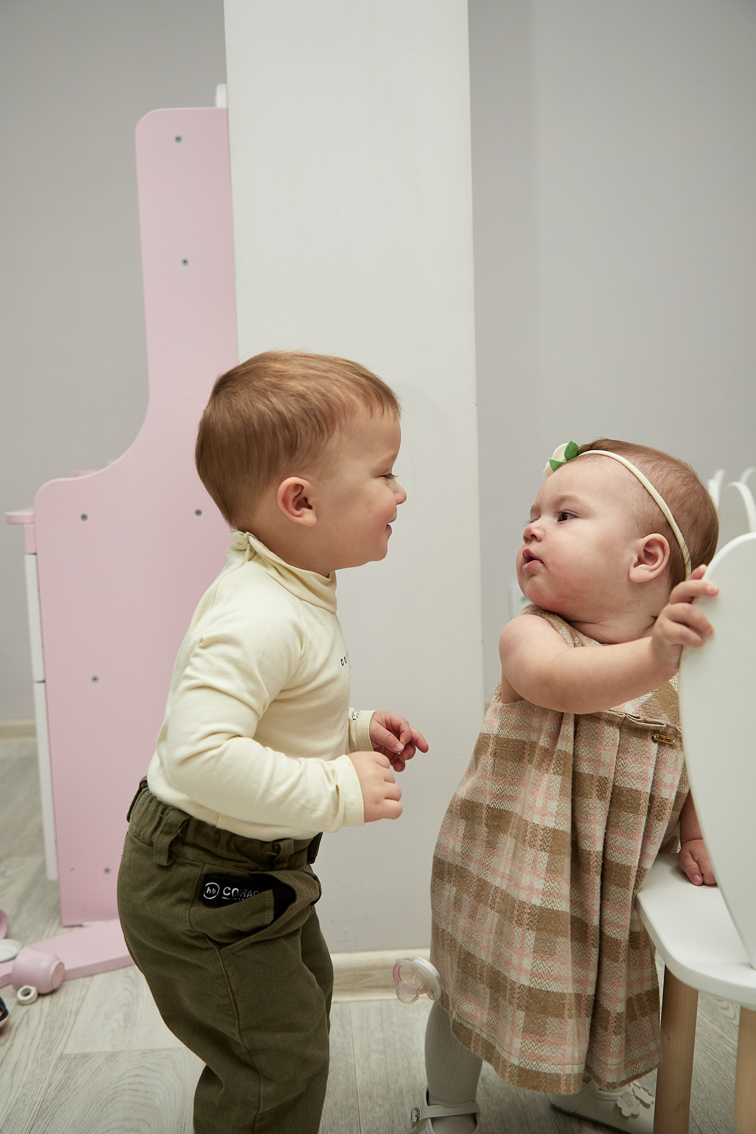 Ася 1 год. Снежана Чернега фотограф