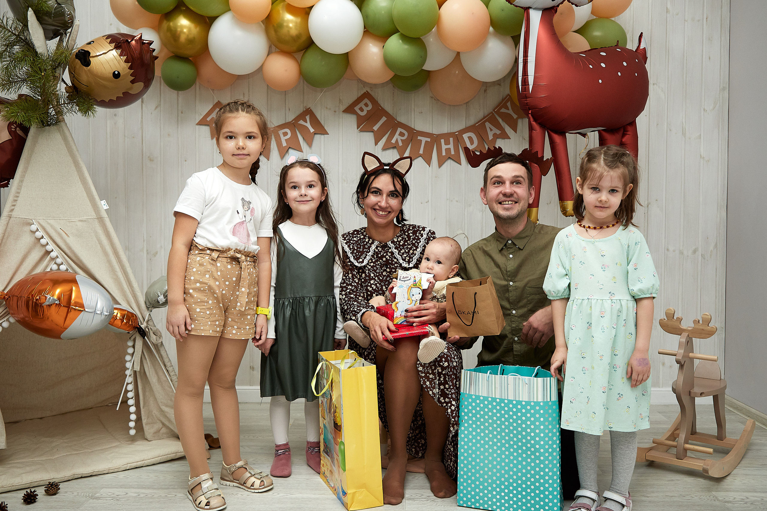 Ася 1 год. Снежана Чернега фотограф