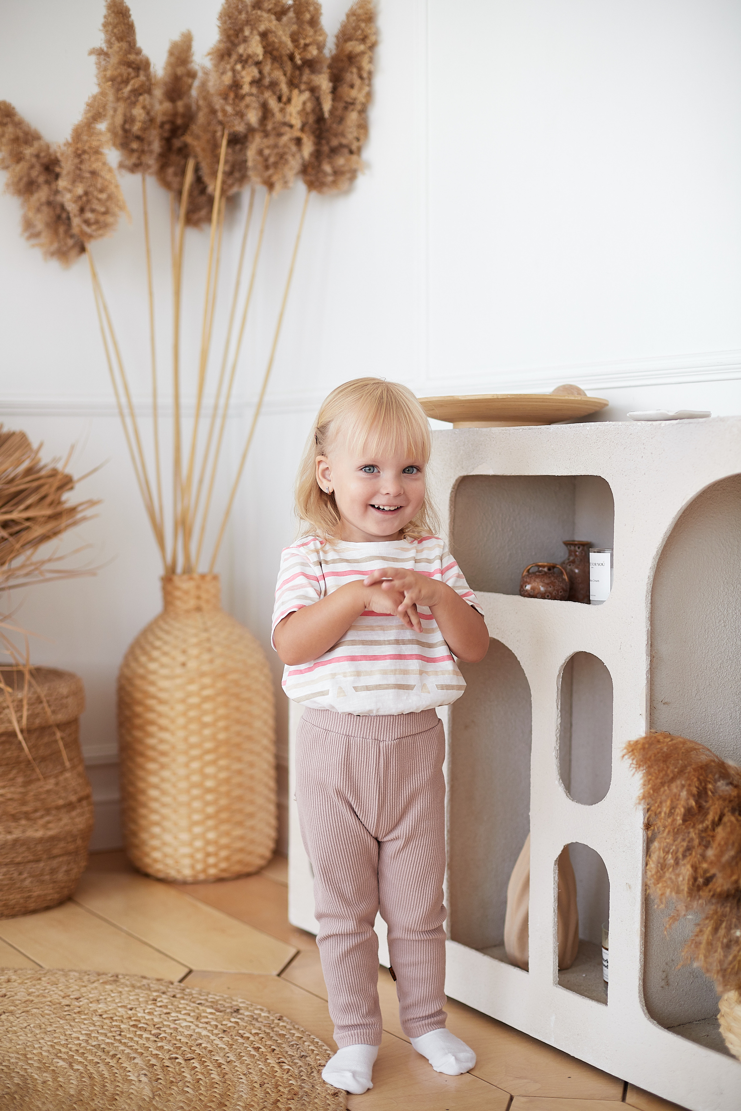 Легинсы для малышей. Снежана Чернега фотограф