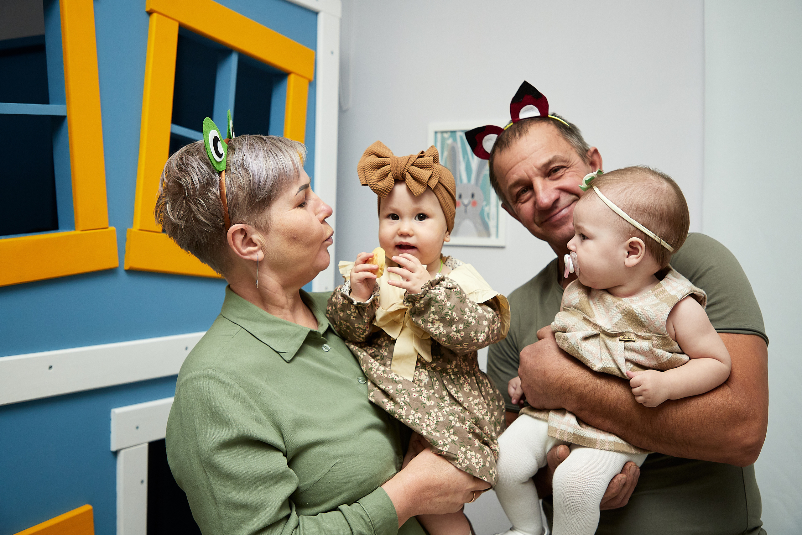 Ася 1 год. Снежана Чернега фотограф