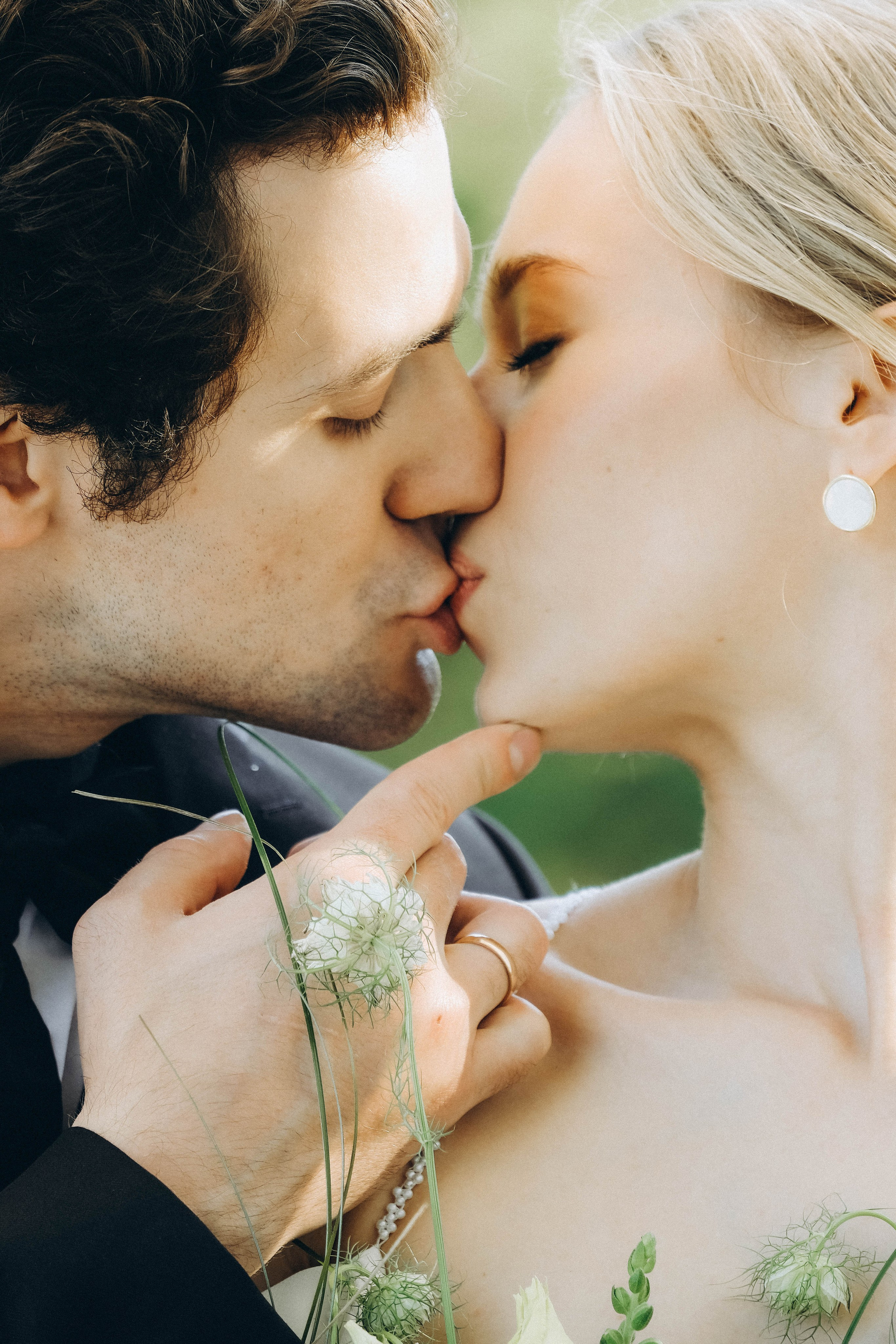 СВАДЕБНАЯ СЬЕМКА В ПАРКЕ ОРАНИЕНБАУМ. Профессиональный фотограф, Санкт-Петербург — Виктория Богомолова