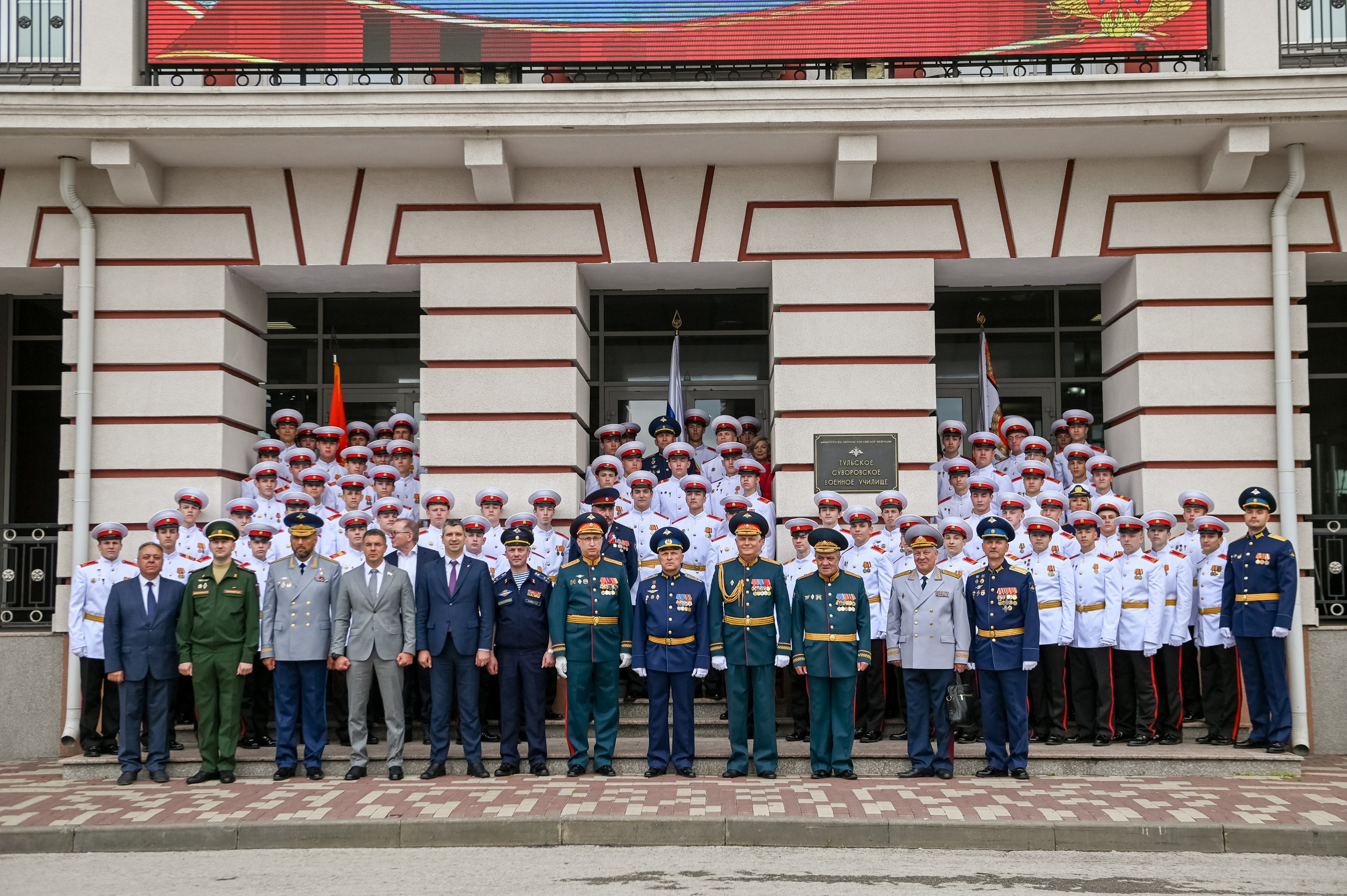 ВЫПУСКНОЙ ТУЛЬСКИХ СУВОРОВЦЕВ. Фототуры, обучение, фотограф Анастасия Забелина в Крыму и Севастополе