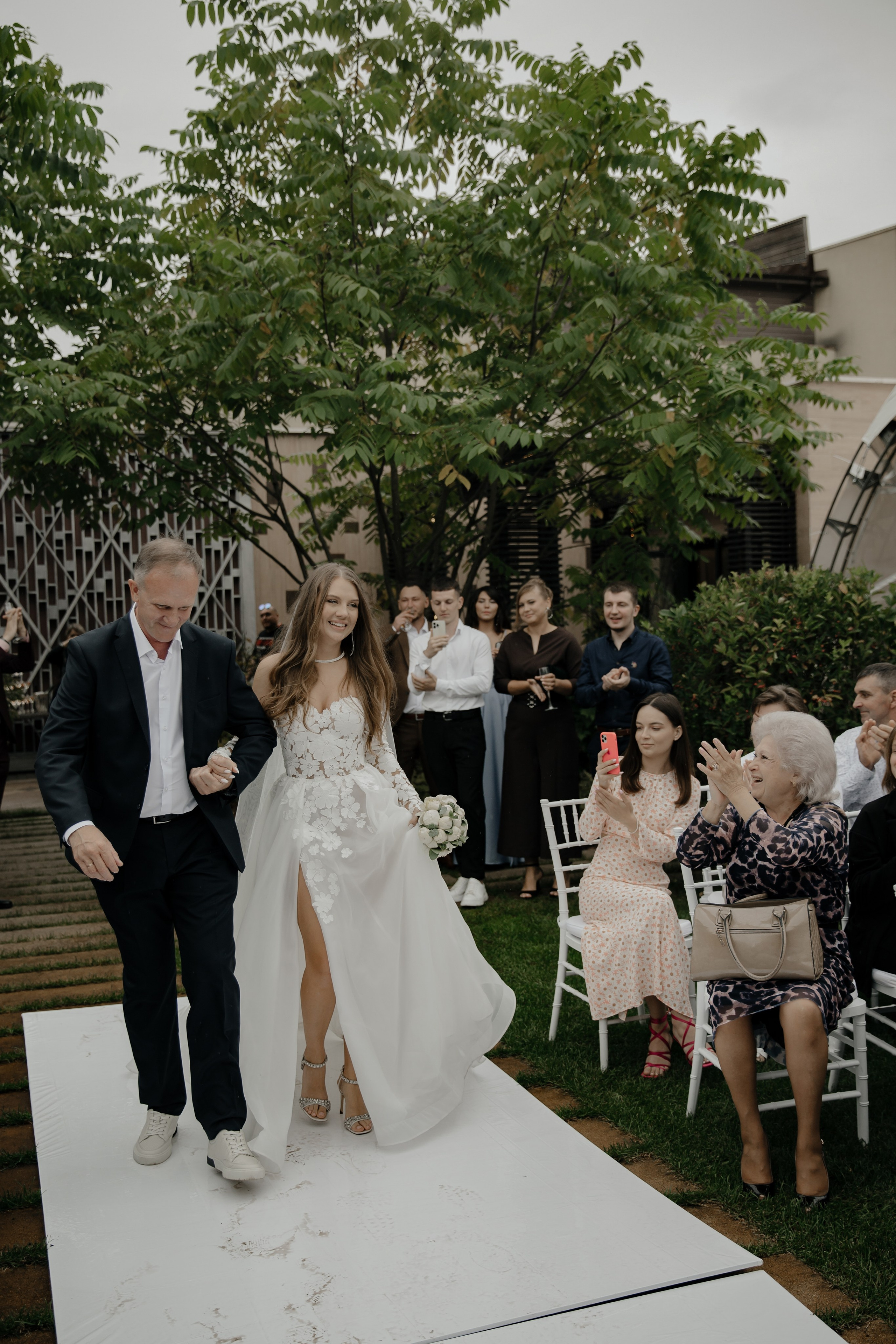 02.07.24. RETOUCH-HOUSE