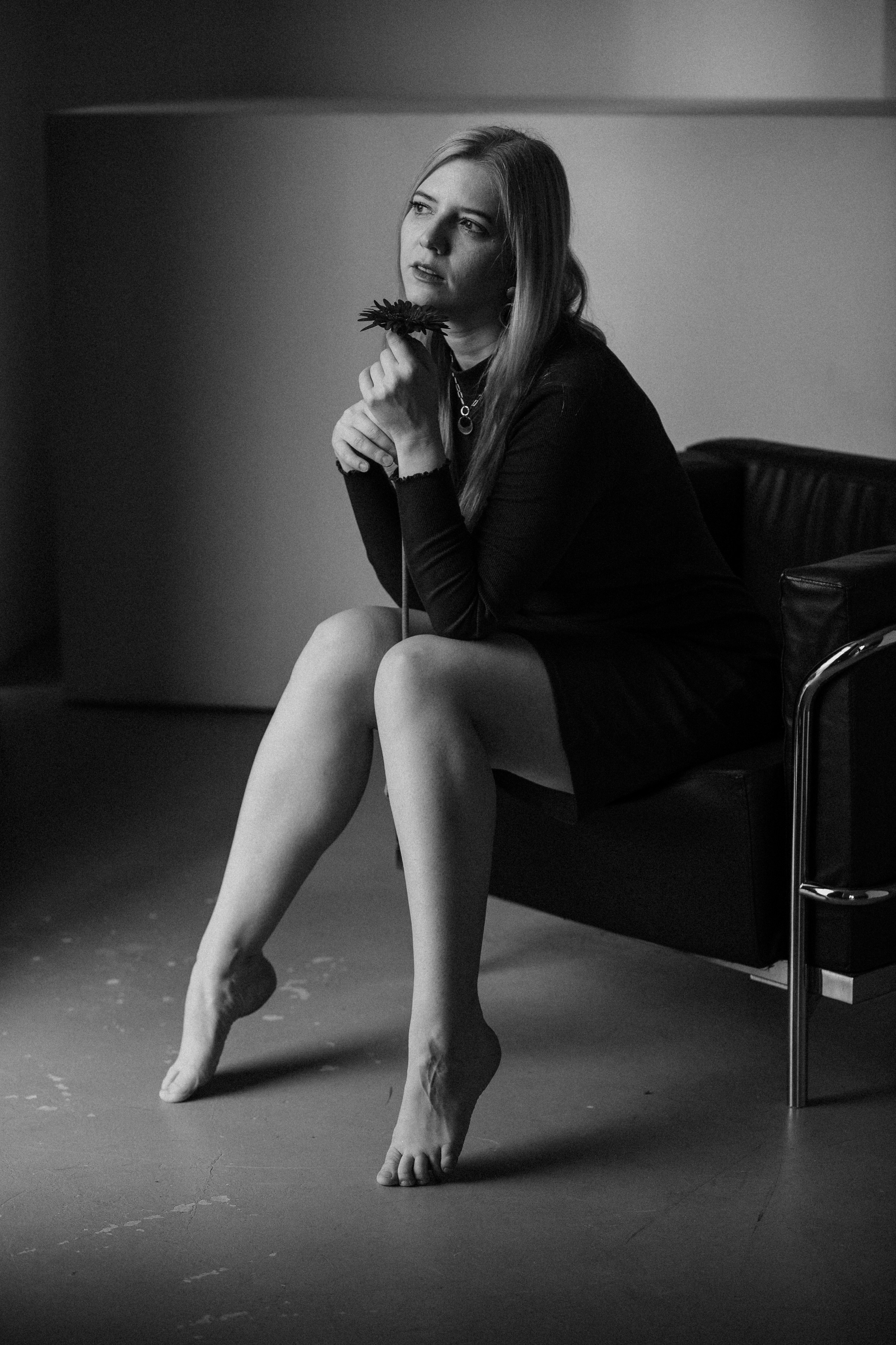 Студийные съемки в ч/б. Женский фотограф в Москве Рина Леонтьева