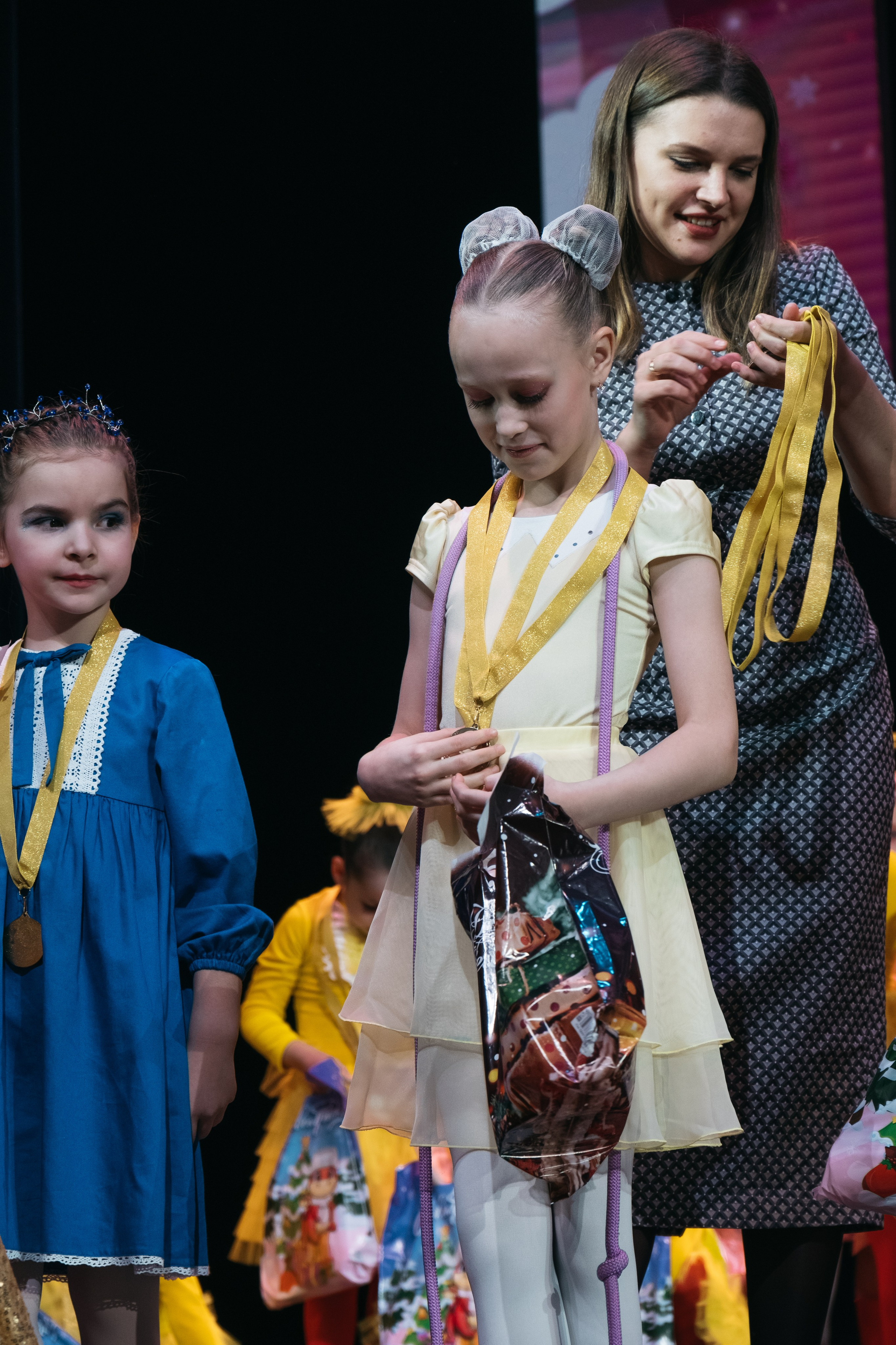 СурГУ 23.12.23. Репортажный и свадебный фотограф в Сургуте