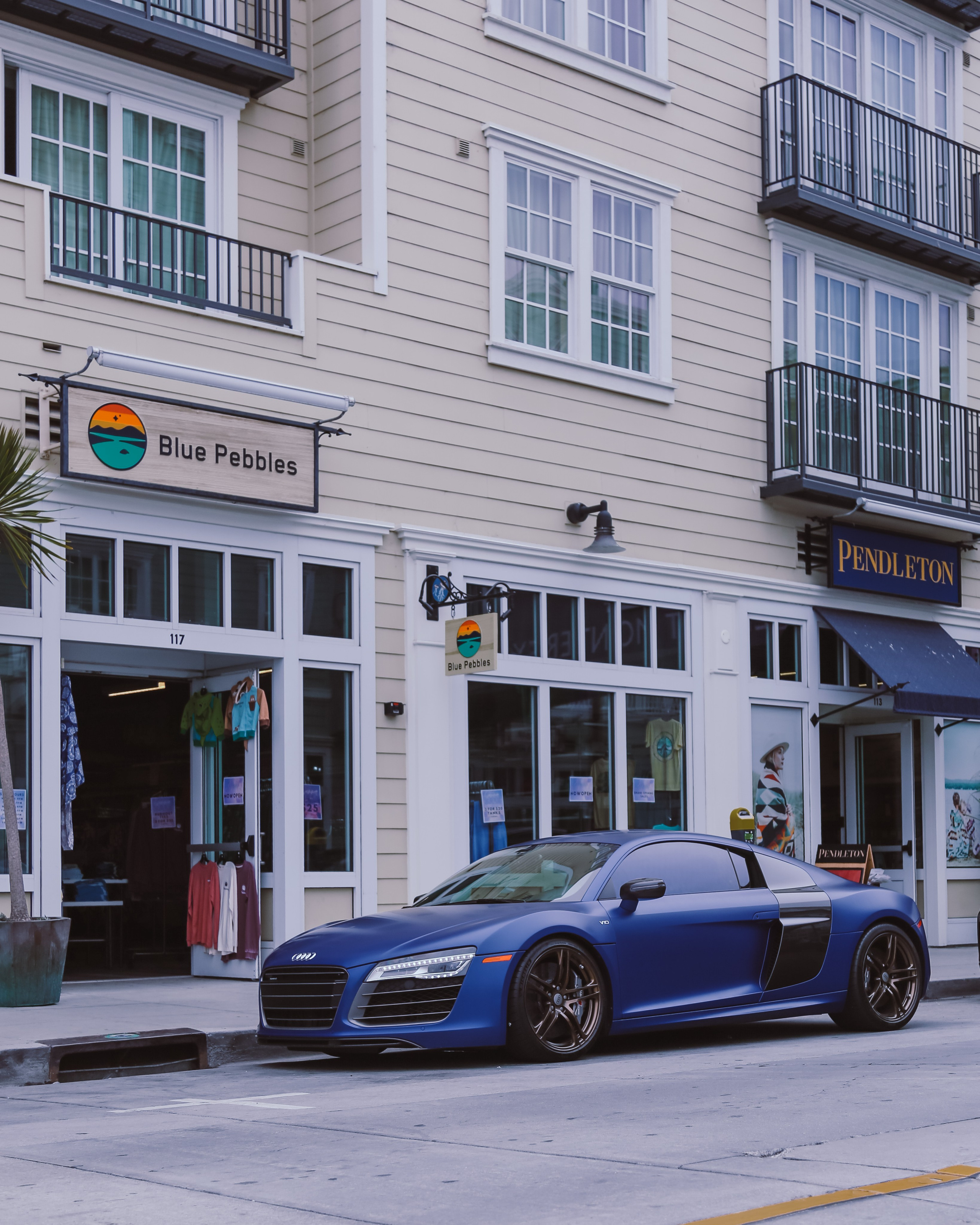 2013 Audi R8 V10. Mixturecaptures