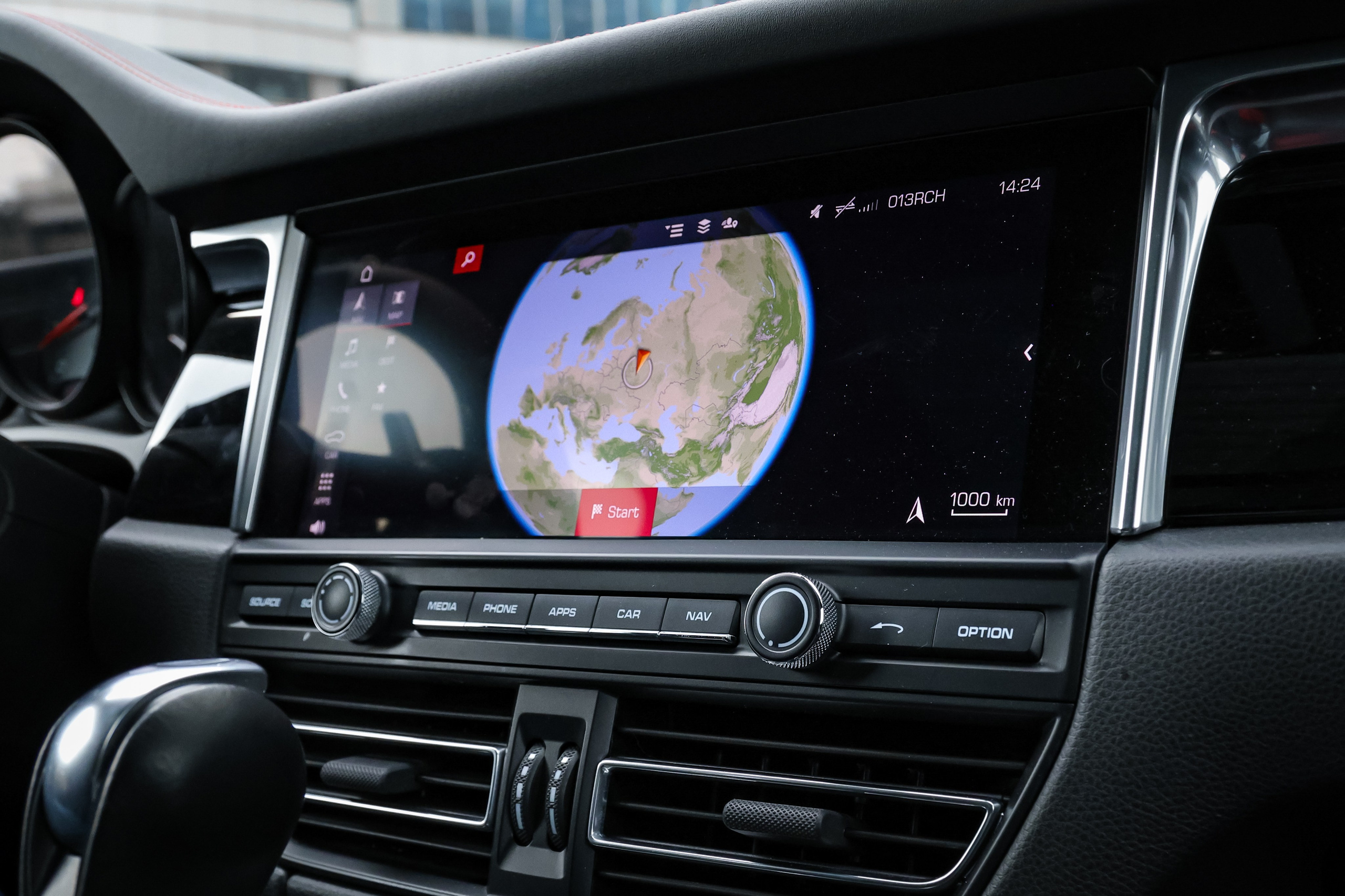 2021 PORSCHE MACAN S. Mixturecaptures