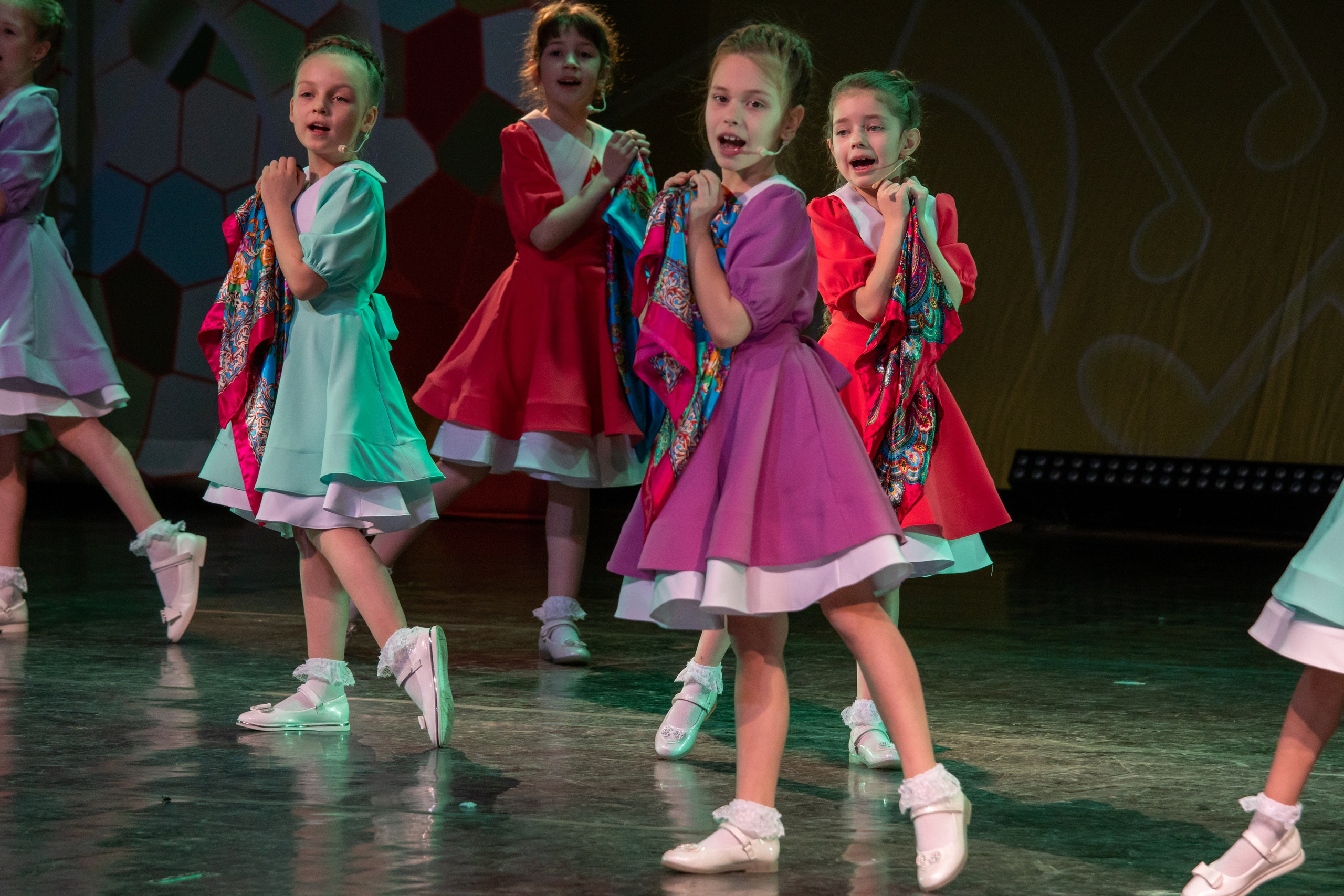 Съёмка концерта для Домисольки, большой концертный зал Космос. «Студия DRONAVT`s» — видеосъёмка и фотография г. Москва