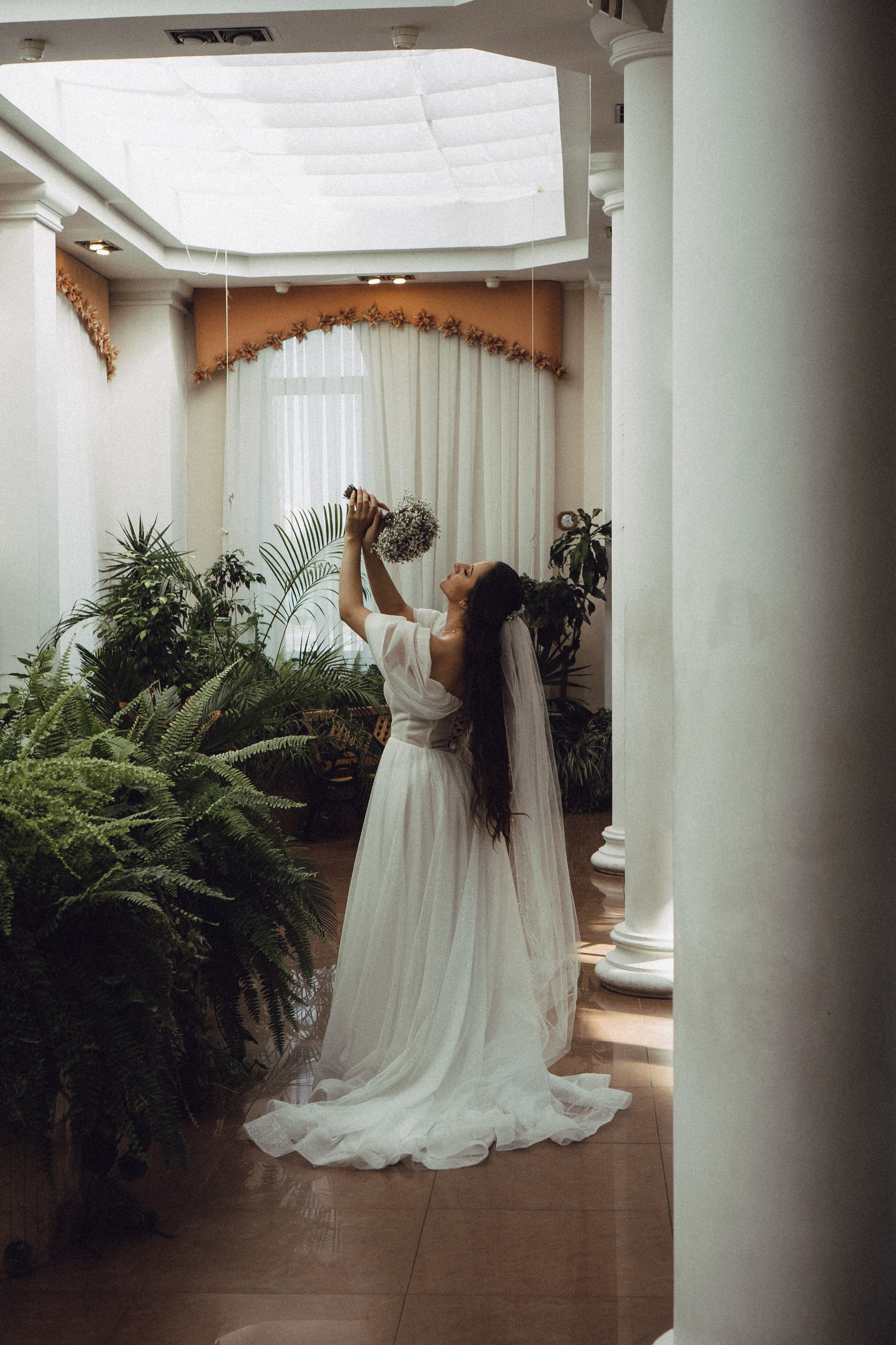 СВАДЕБНАЯ СЬЕМК В ПАРКЕ 300-ЛЕТИЯ. Профессиональный фотограф, Санкт-Петербург — Виктория Богомолова