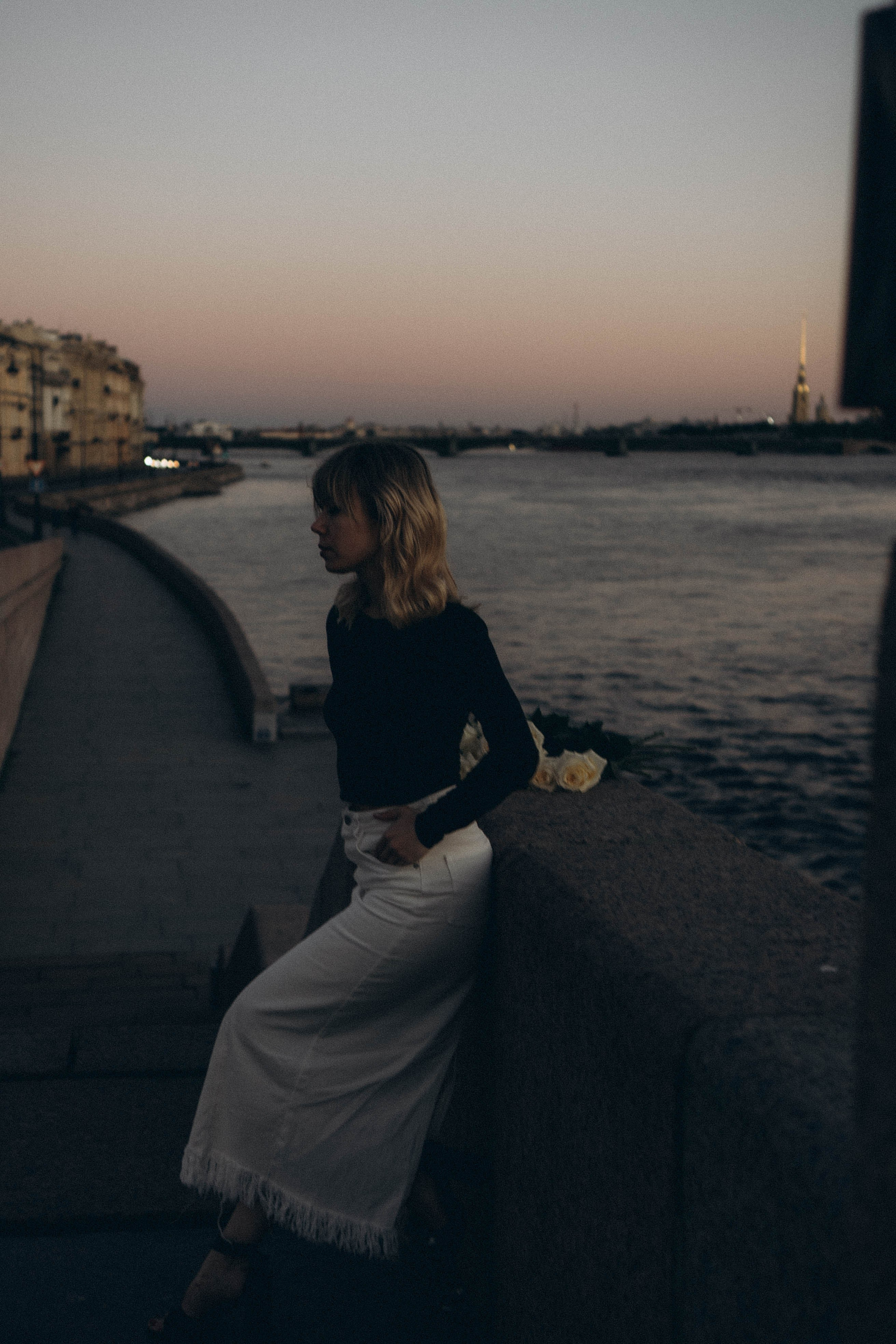 ПРОГУЛКА ПО ГОРОДУ В БЕЛЫЕ НОЧИ (другой вариант). Профессиональный фотограф, Санкт-Петербург — Виктория Богомолова