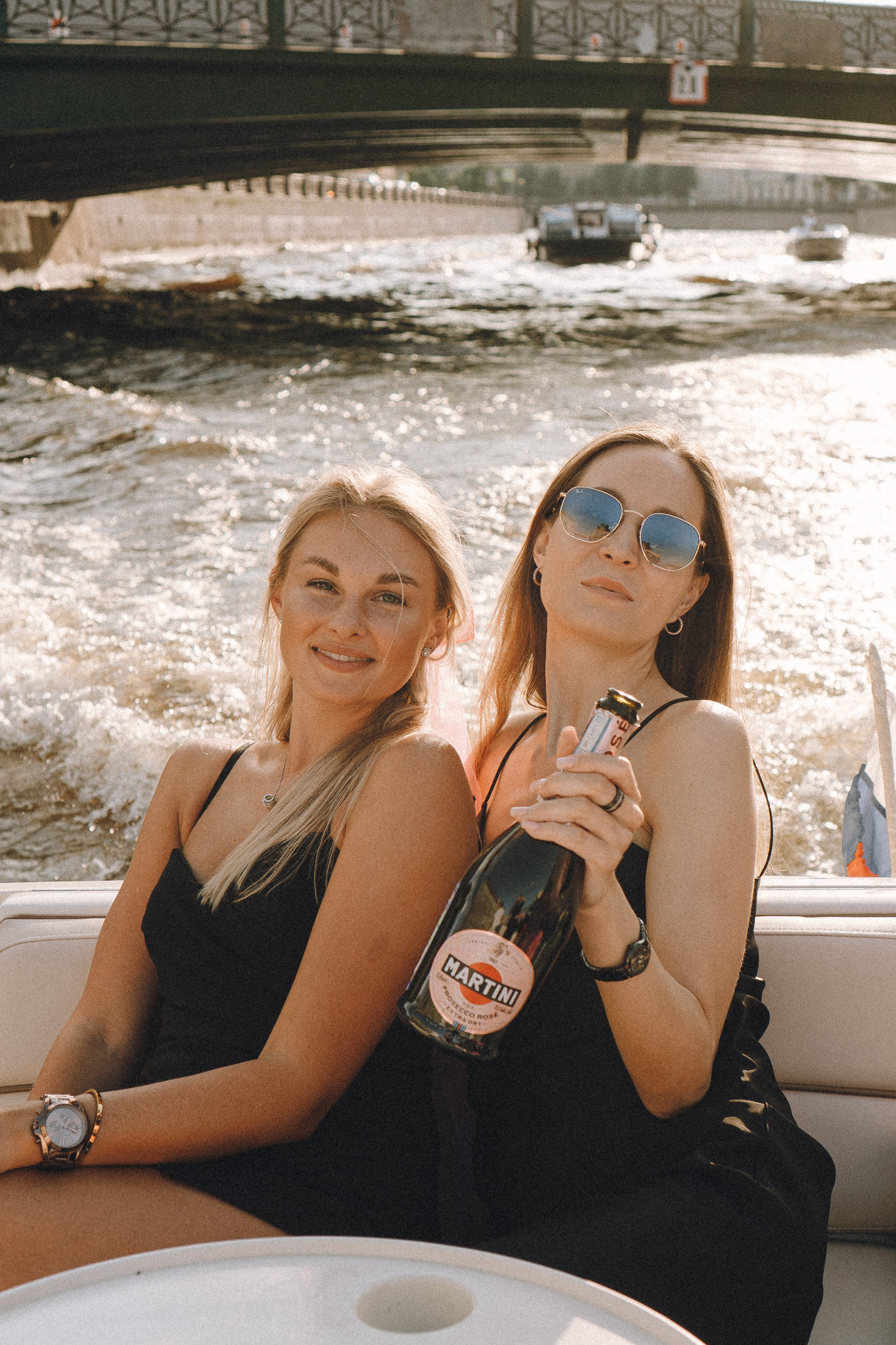 ДЕВИЧНИК НА КАТЕРЕ. Профессиональный фотограф, Санкт-Петербург — Виктория Богомолова