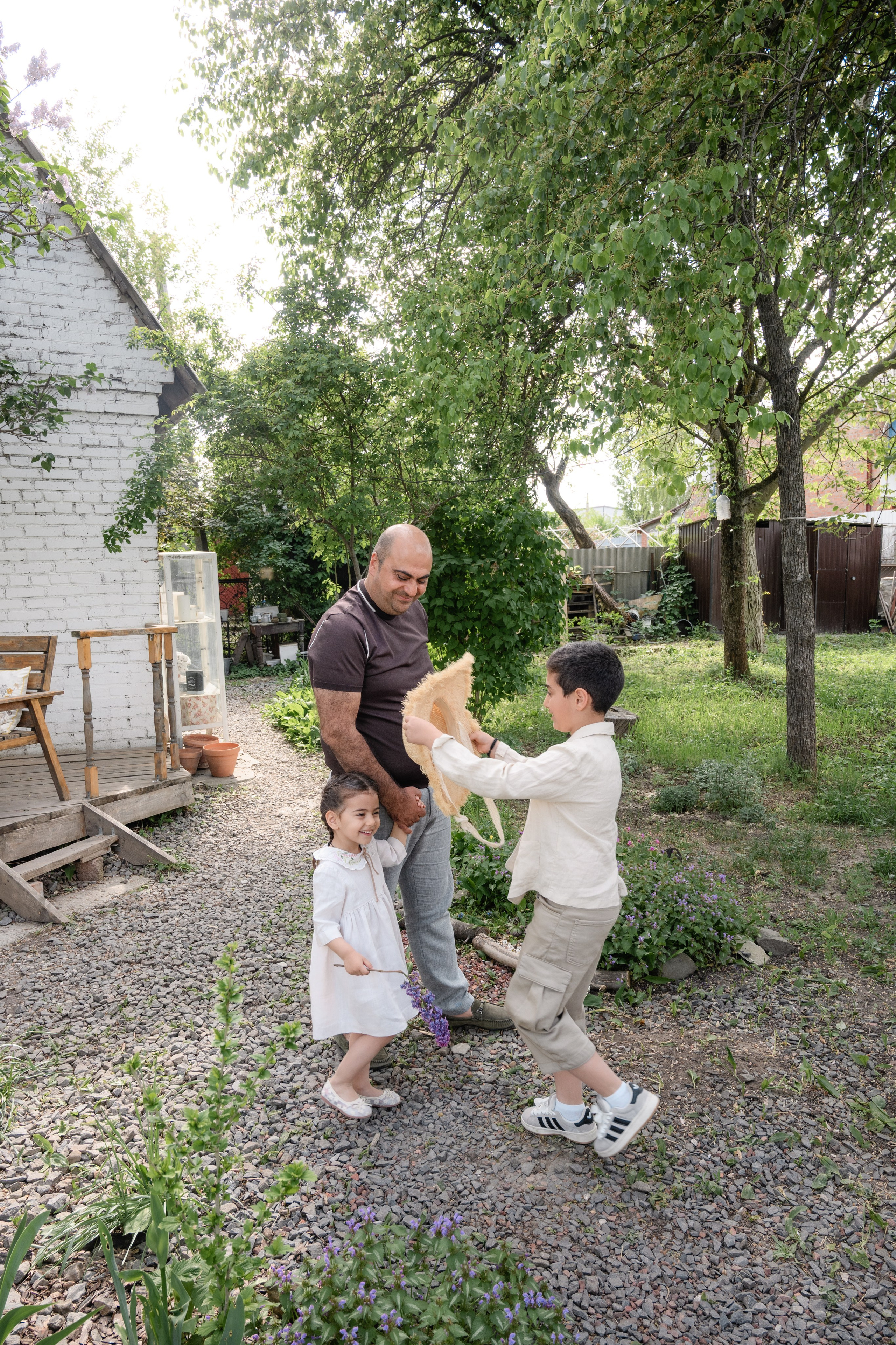 Лодка с сиренью. Фотограф в Ростове-на-Дону Оксана Филатьева