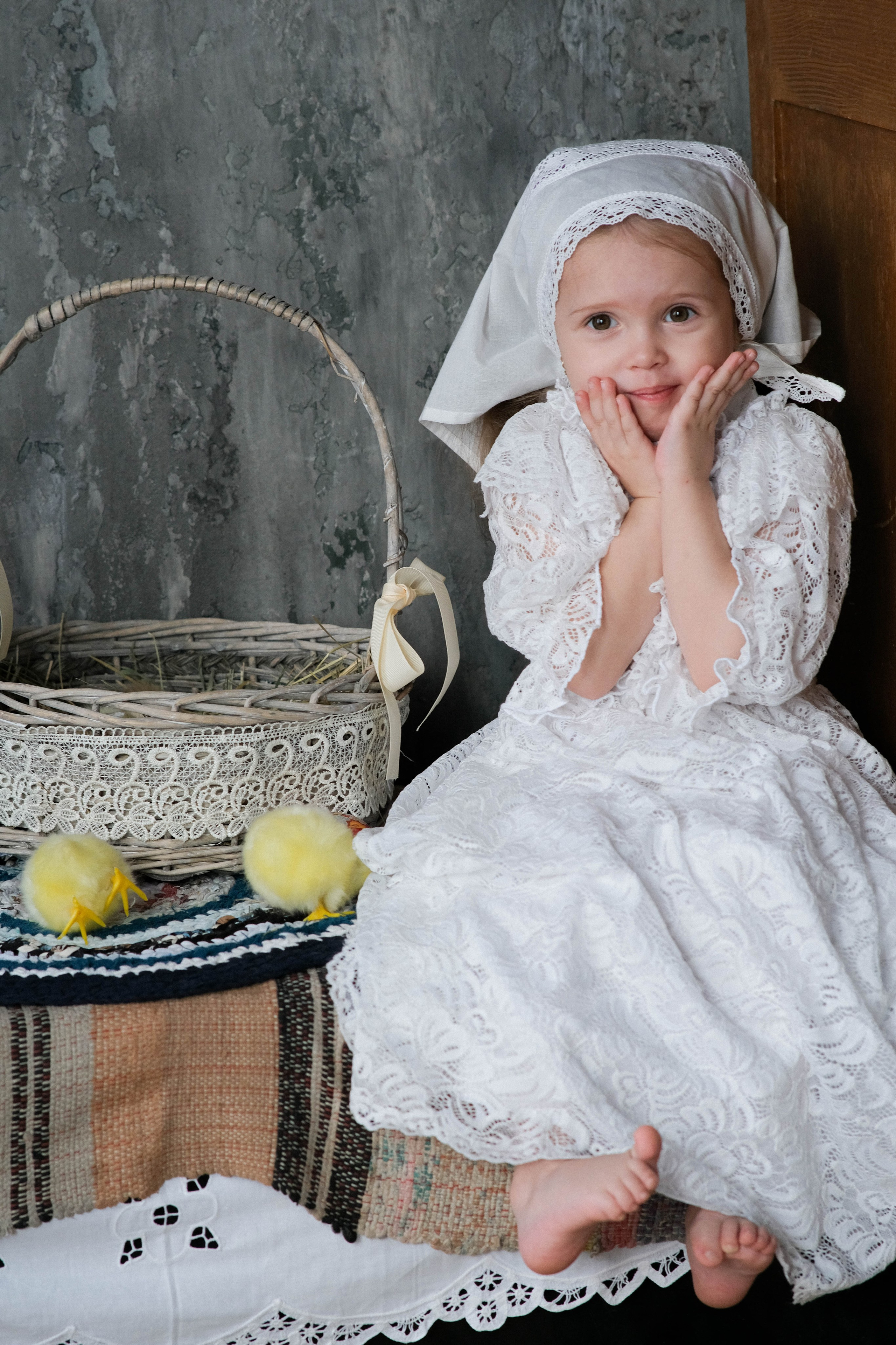 Юля и Варя (Пасха). Главная