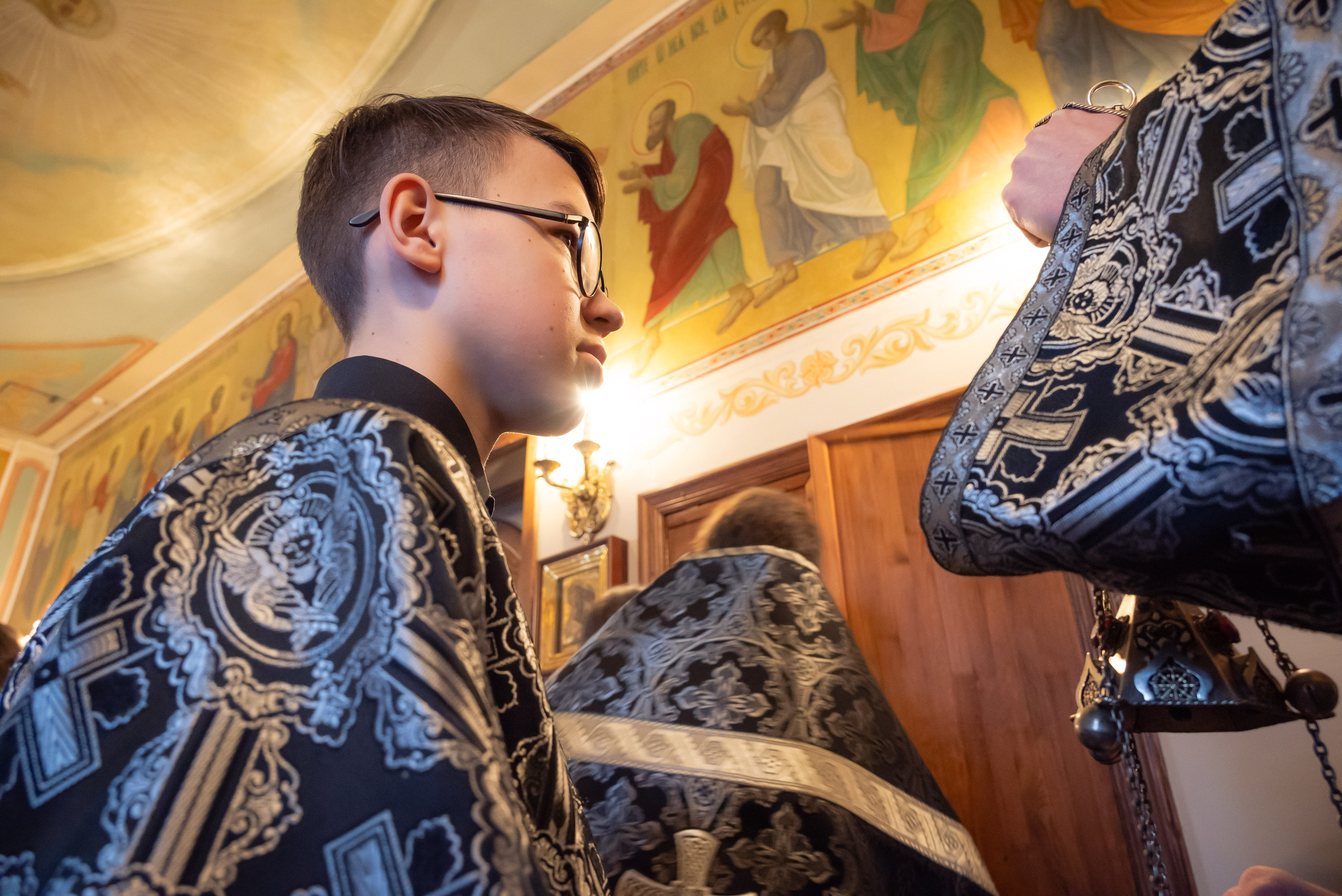 Богородский храм. Вынос Плащаницы. Антон и Татьяна Денисенко — В храме