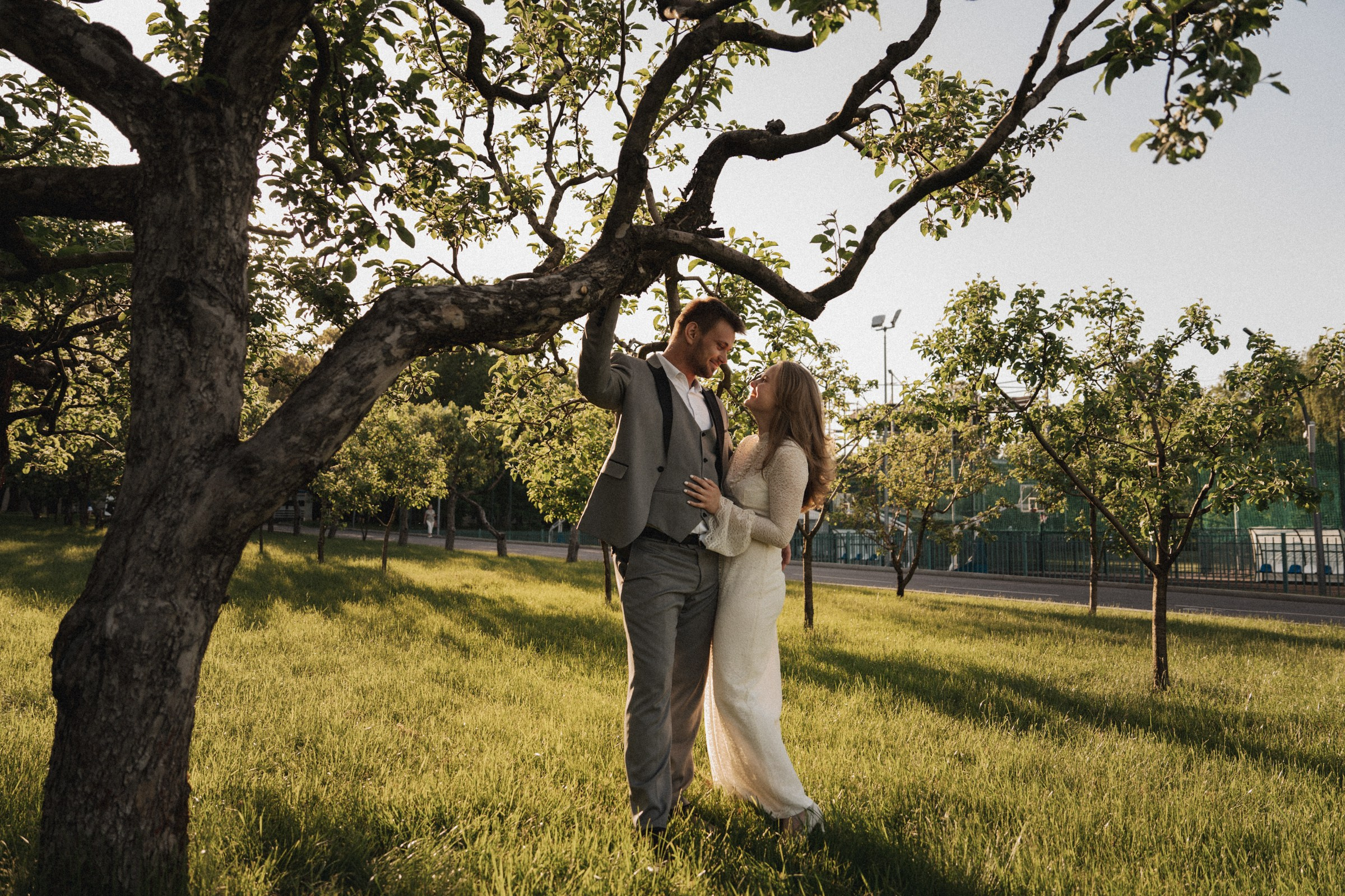 А ♡ А — Шепот деревьев (ВДНХ). Свадебный и портретный фотограф в Москве, Светлана Янковая