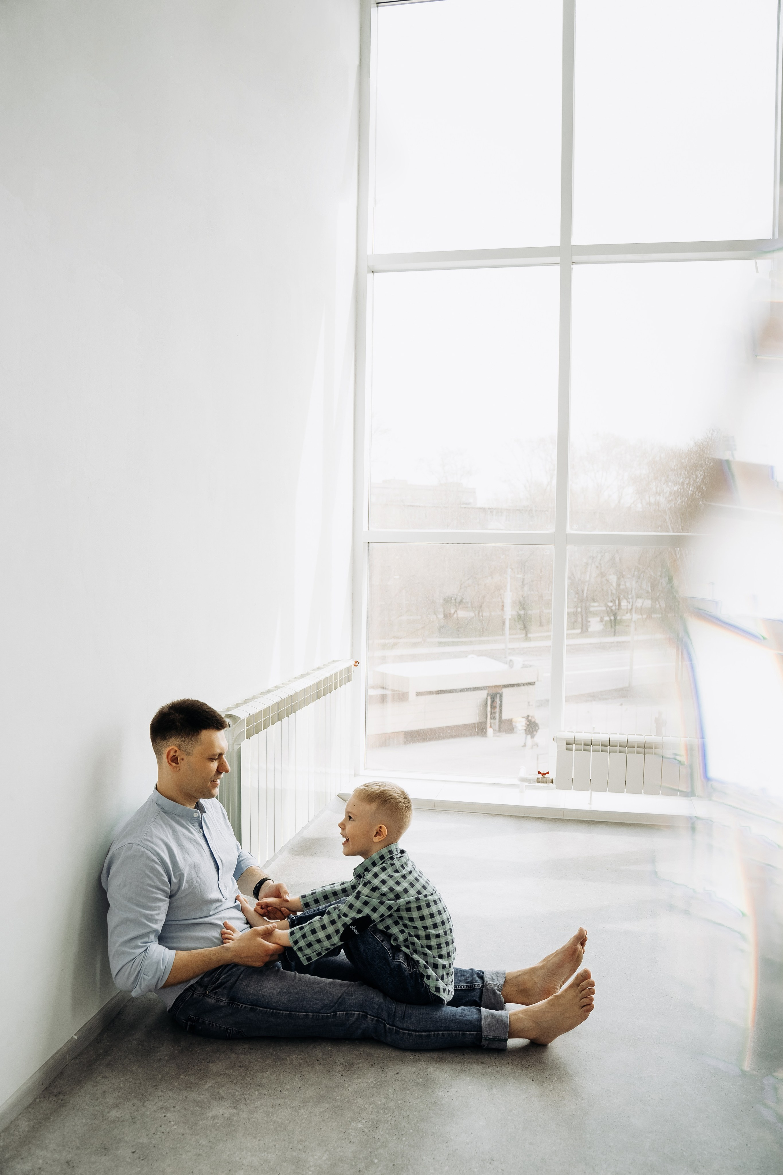 Вдвоём хорошо, но втроём. Моменты и истории о вас настоящих