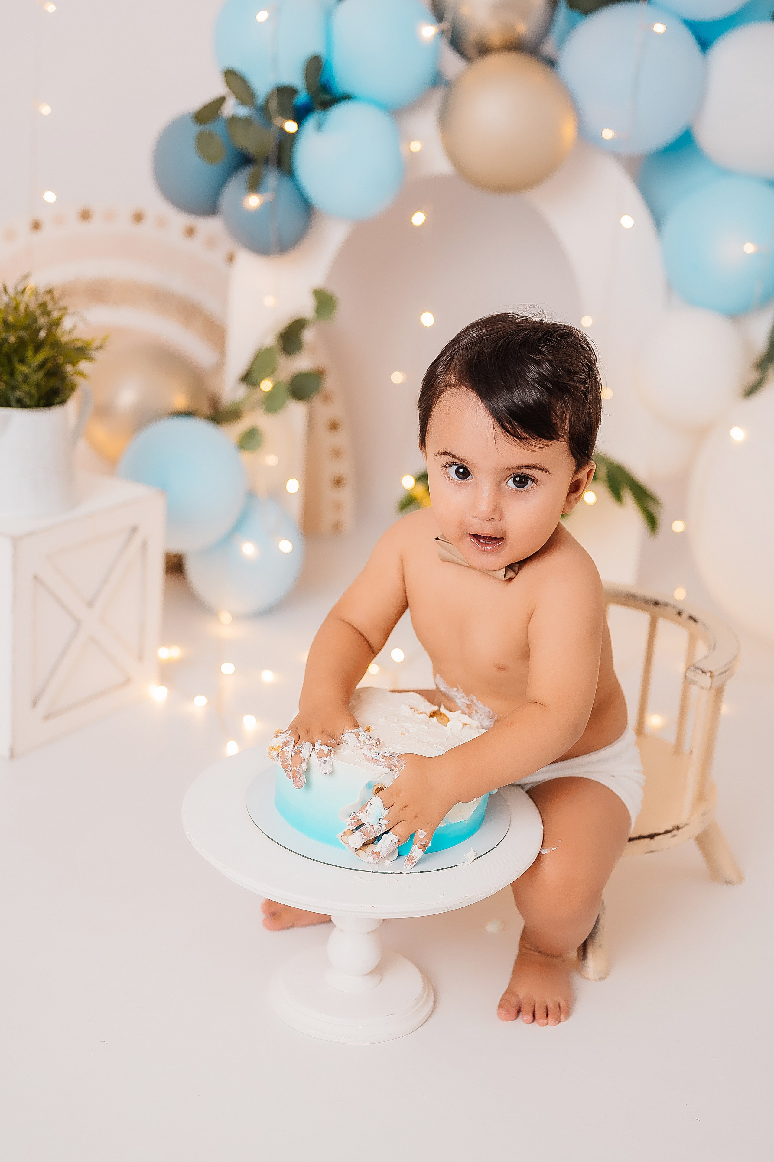 Аслан. Первый год. Детский и семейный фотограф в Красноярске. Фотосессии новорожденных малышей до 1 месяца