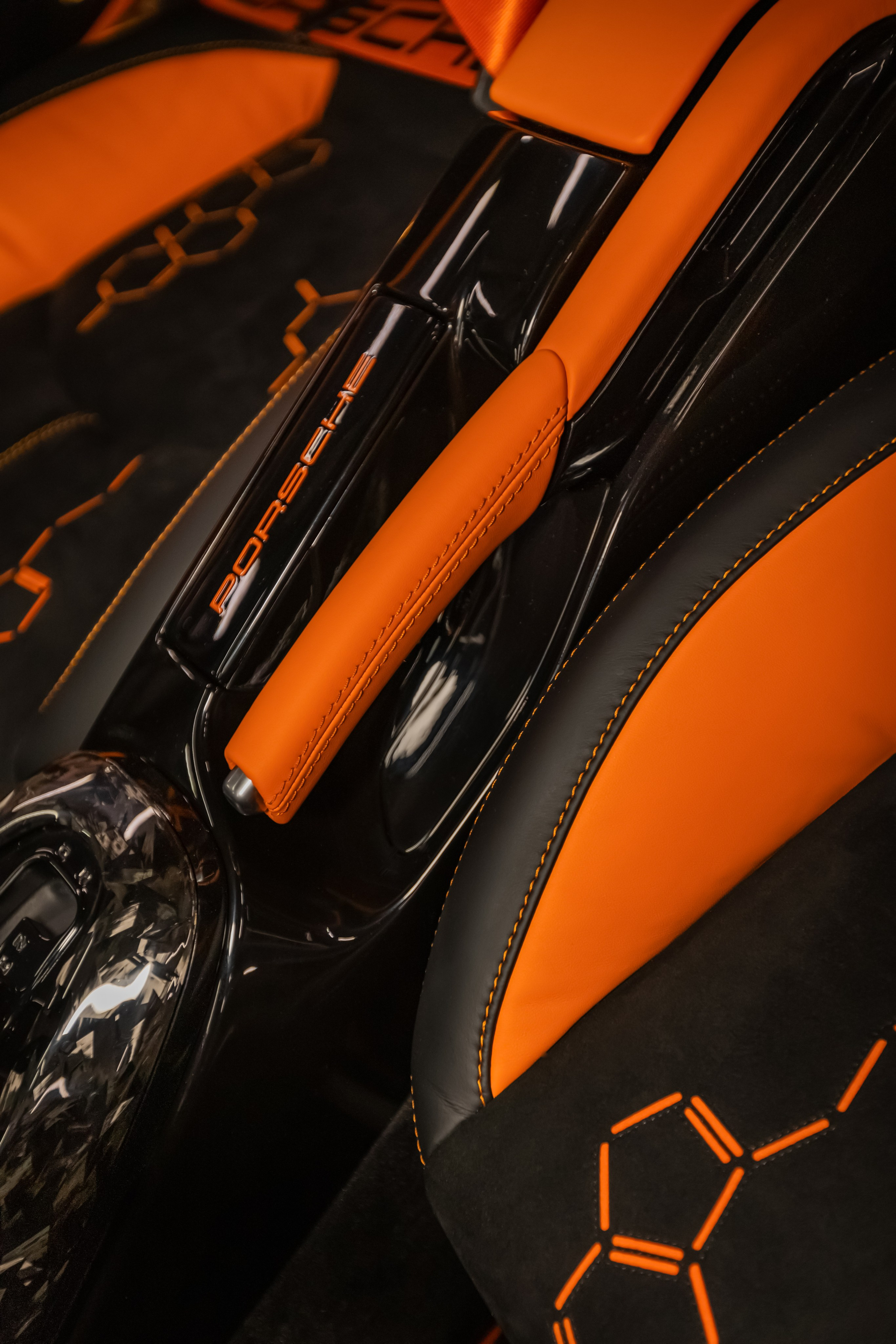 Porsche Cayman S. D. ILIN