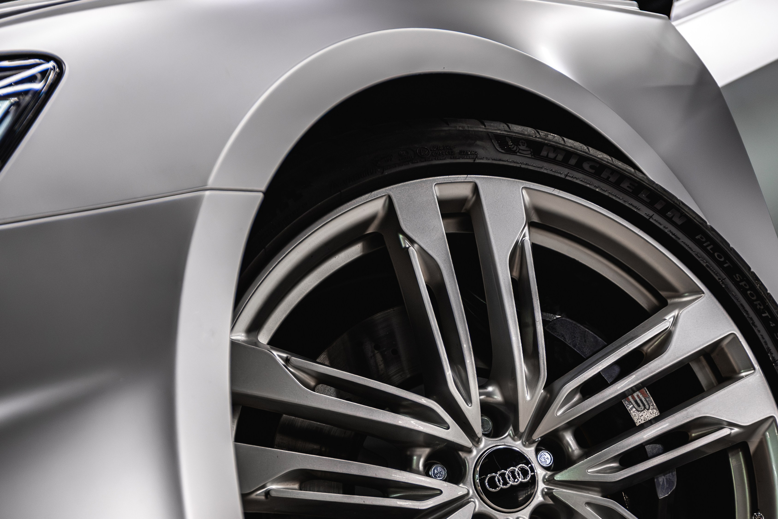Audi S6. D. ILIN