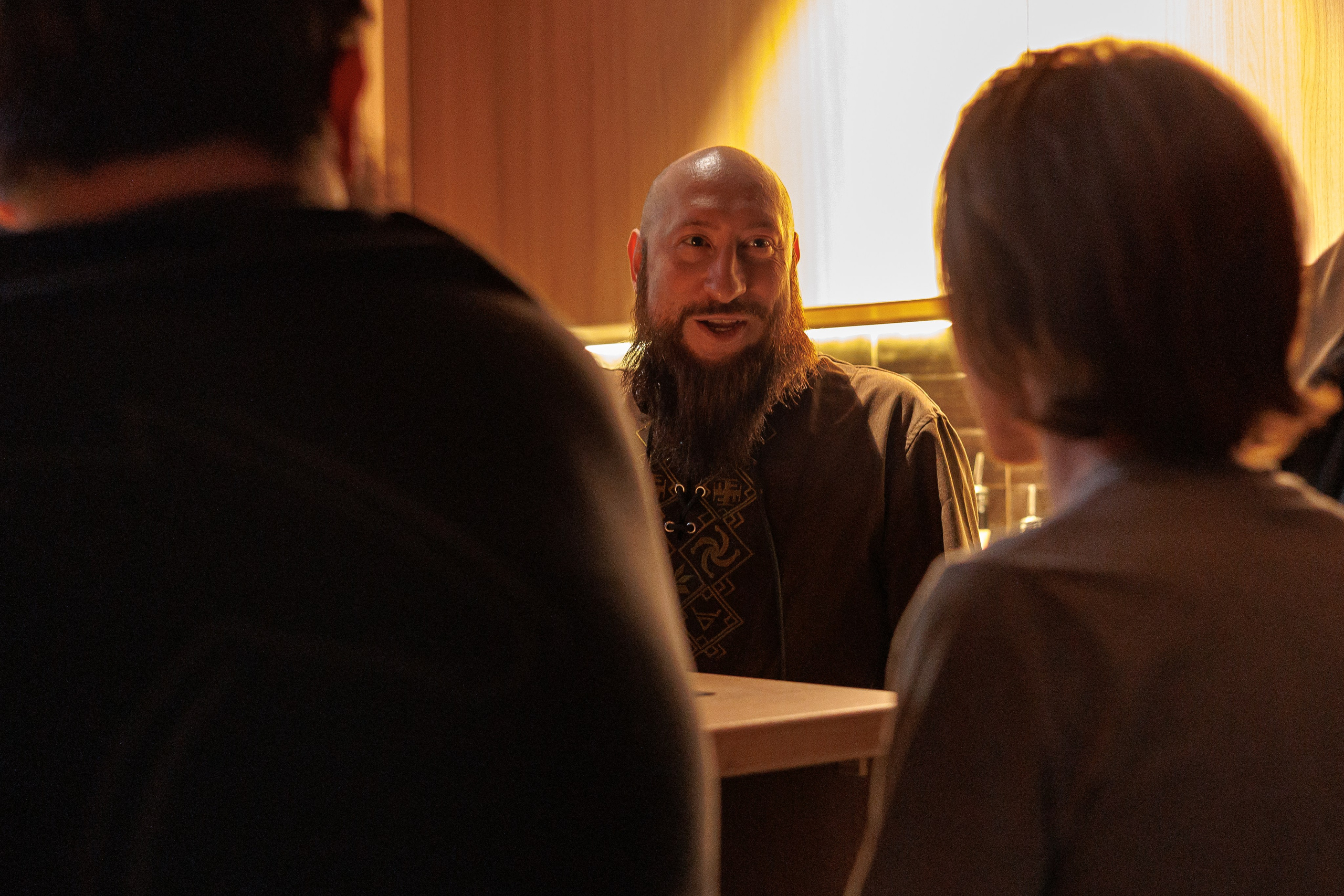 Гастроужин Поселенцы в гостях у Самозванцев