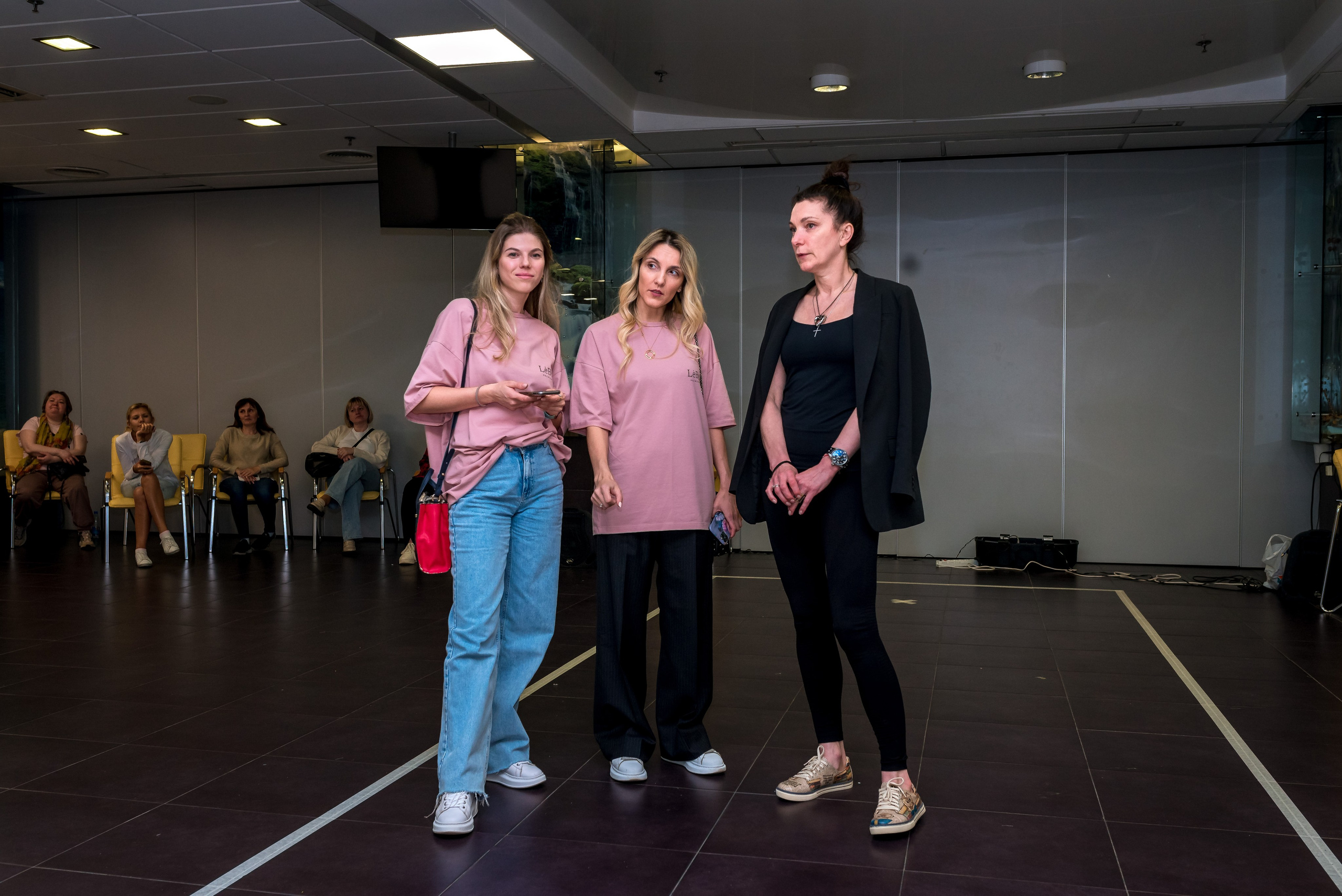 Репетиция показа мод в Москве 2022 г. Женский фотограф Крещение Венчание Москва Брянск