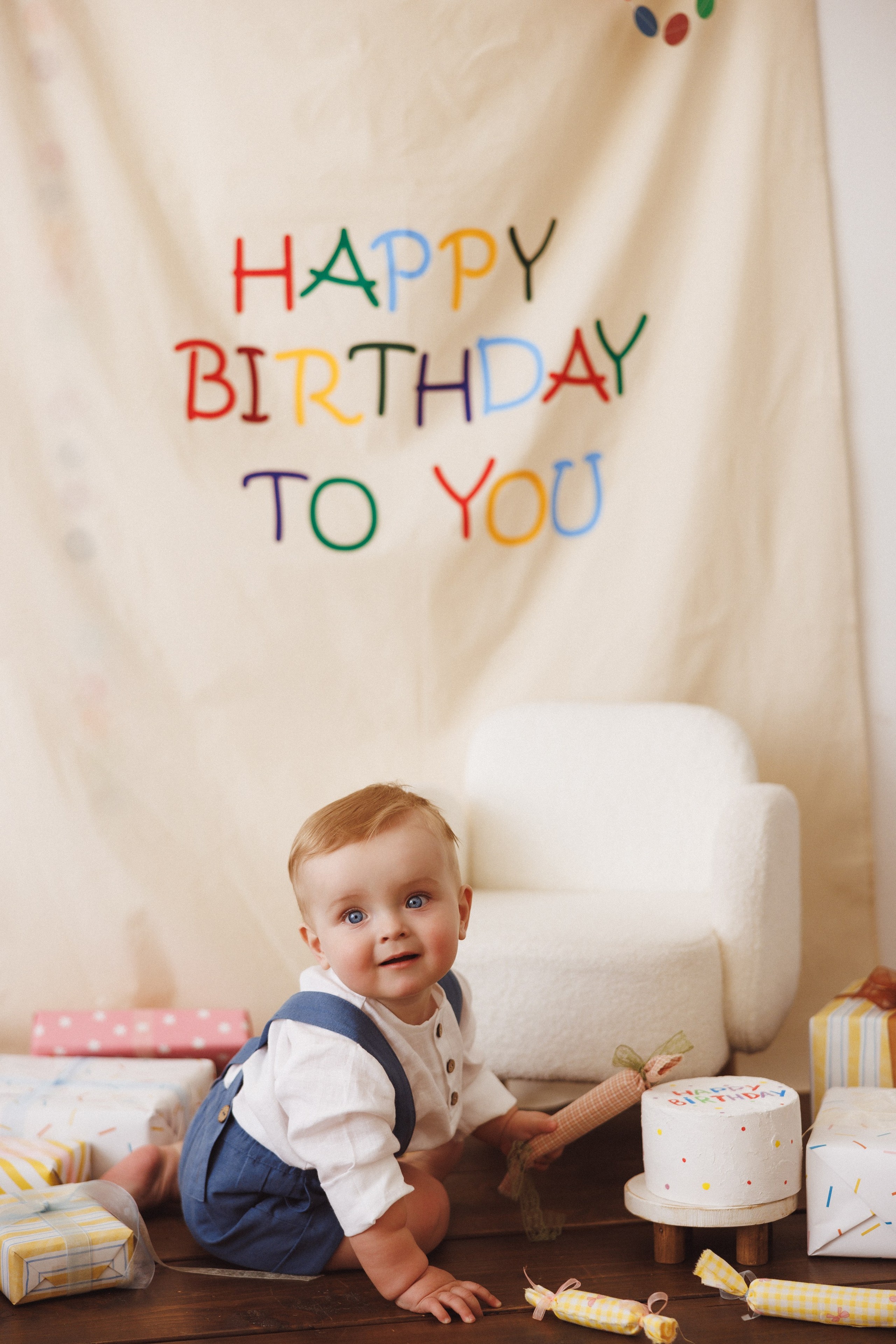 Яркая, весёлая фотосессия к Дню рождения. Фотостудия «Mestone», город Краснодар. Семейный и детский фотограф в Краснодаре Анна Трашкова