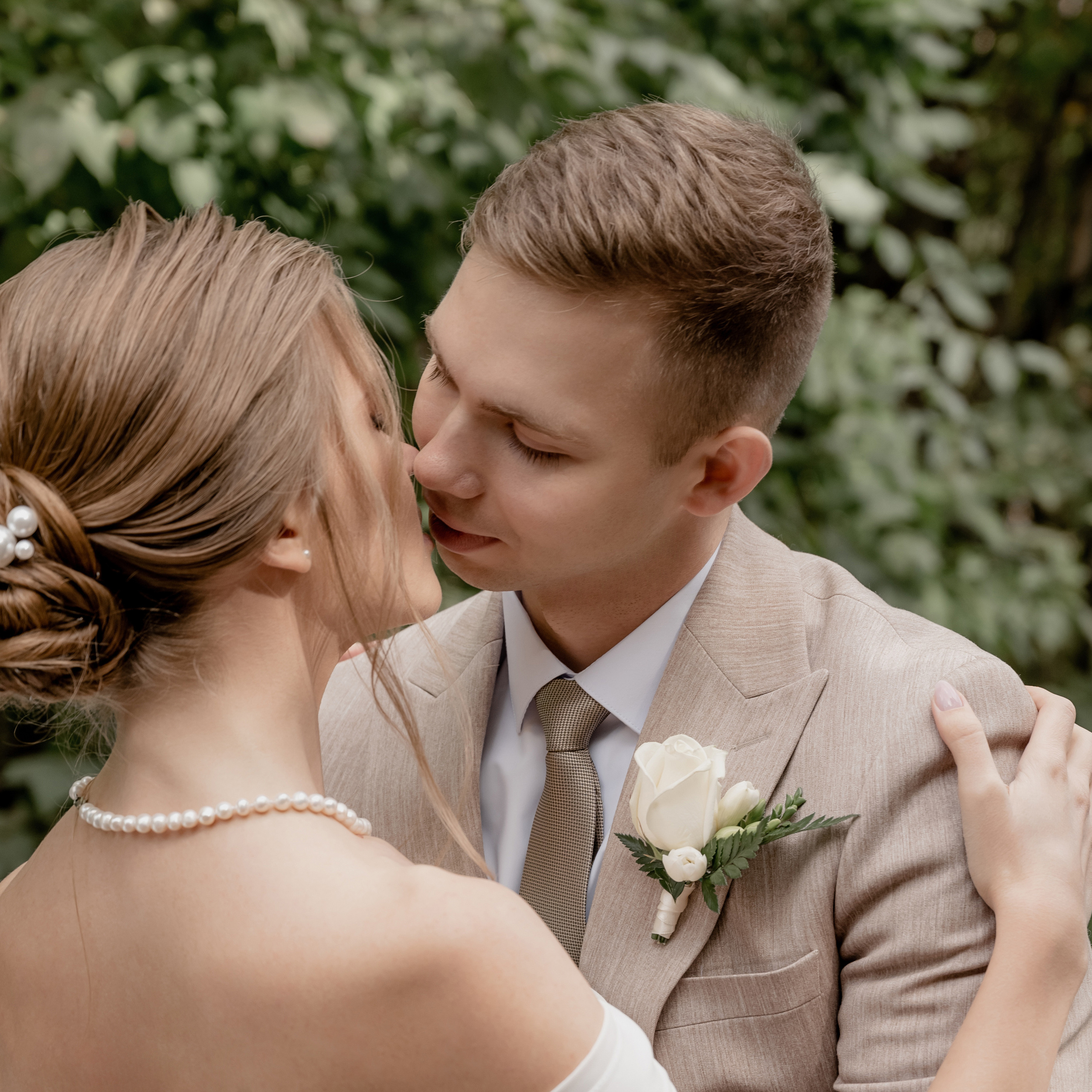 Выездная регистрация брака в парке Кусково. Свадебный и семейный фотограф в Москве Светлана Зоткина