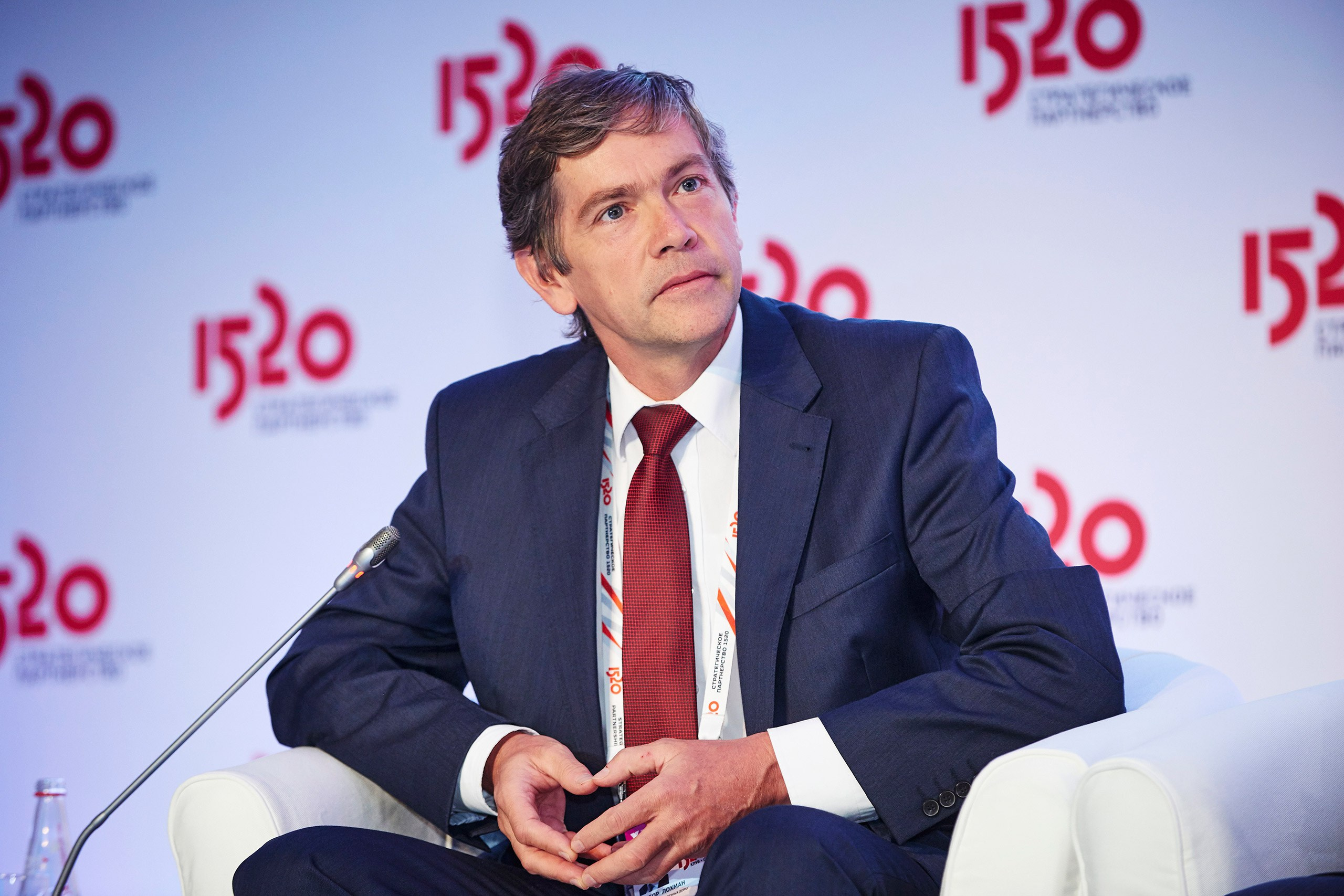 Репортаж, деловой портрет, мобильная фотостудия с моментальной печатью