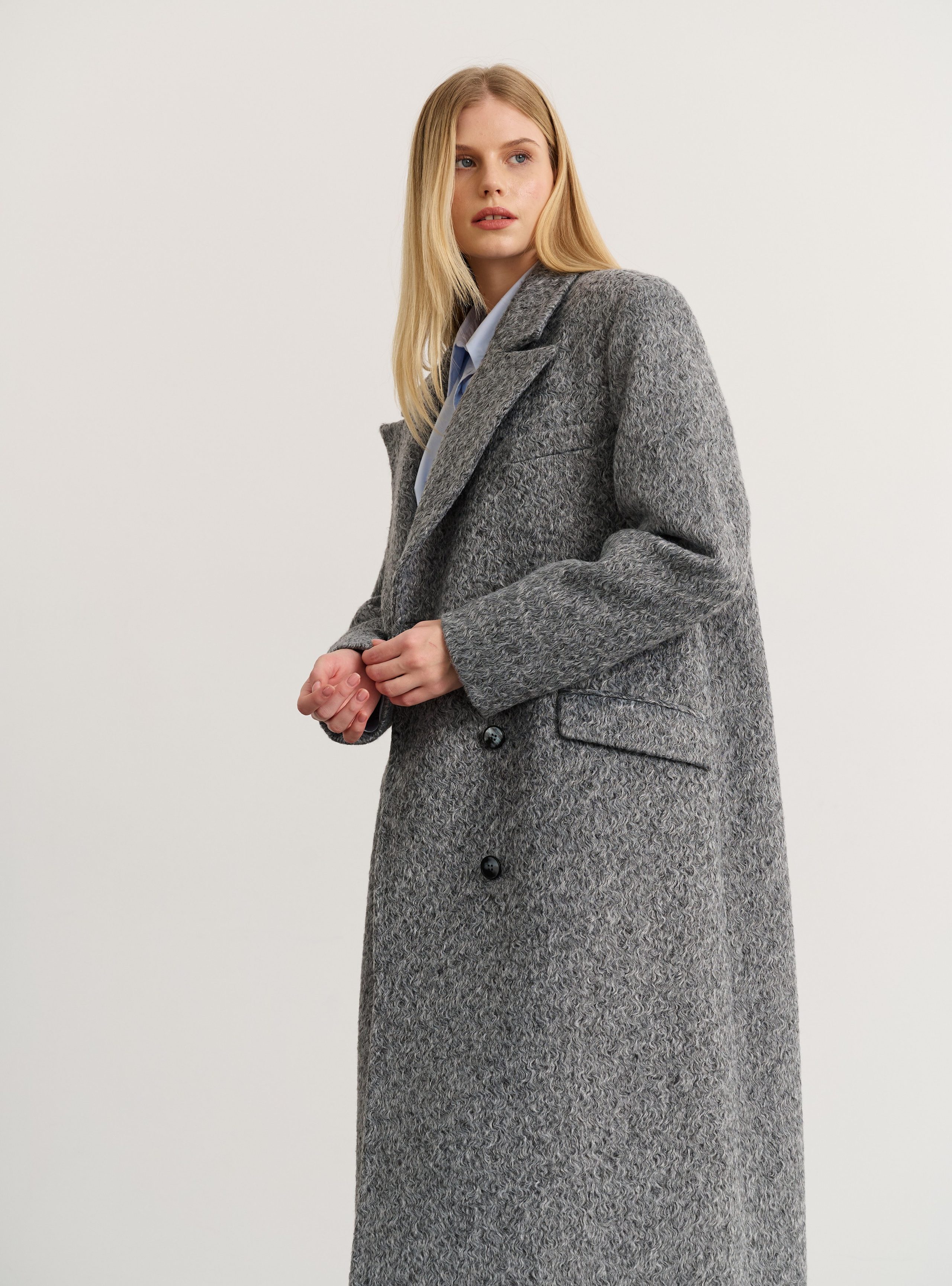 Каталог для бренда верхней одежды Sheily. Fashion фотограф в Москве Ксения Чупрунова