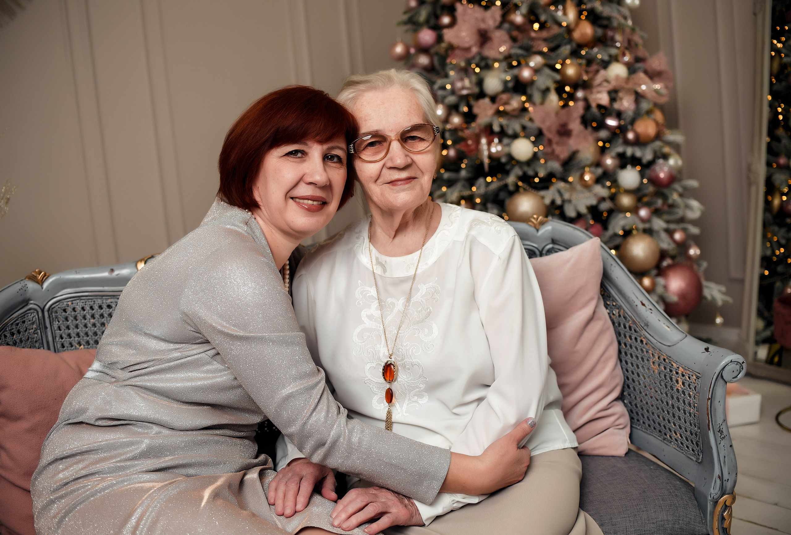 Новогодняя семейная. Свадебный, семейный, детский, контент фотограф в Омске Максим Ильин
