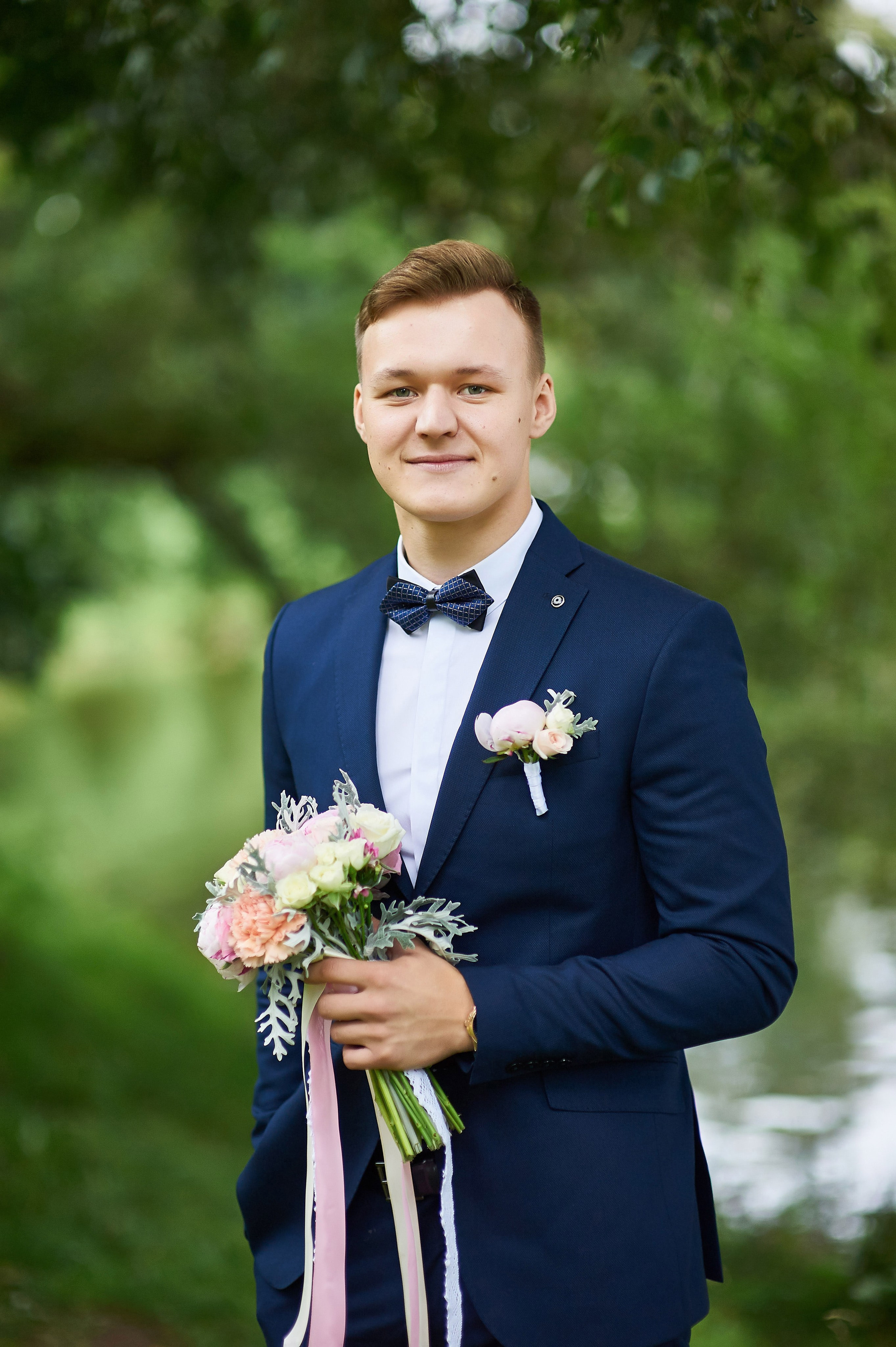 Ульяна и Дмитрий (свадебная прогулка в Сестрорецке под дождем, , фотосессия в верхнем парке Петергофа). Портретный, семейный и свадебный фотограф в Санкт-Петербурге и в Пушкине Ширяев Денис