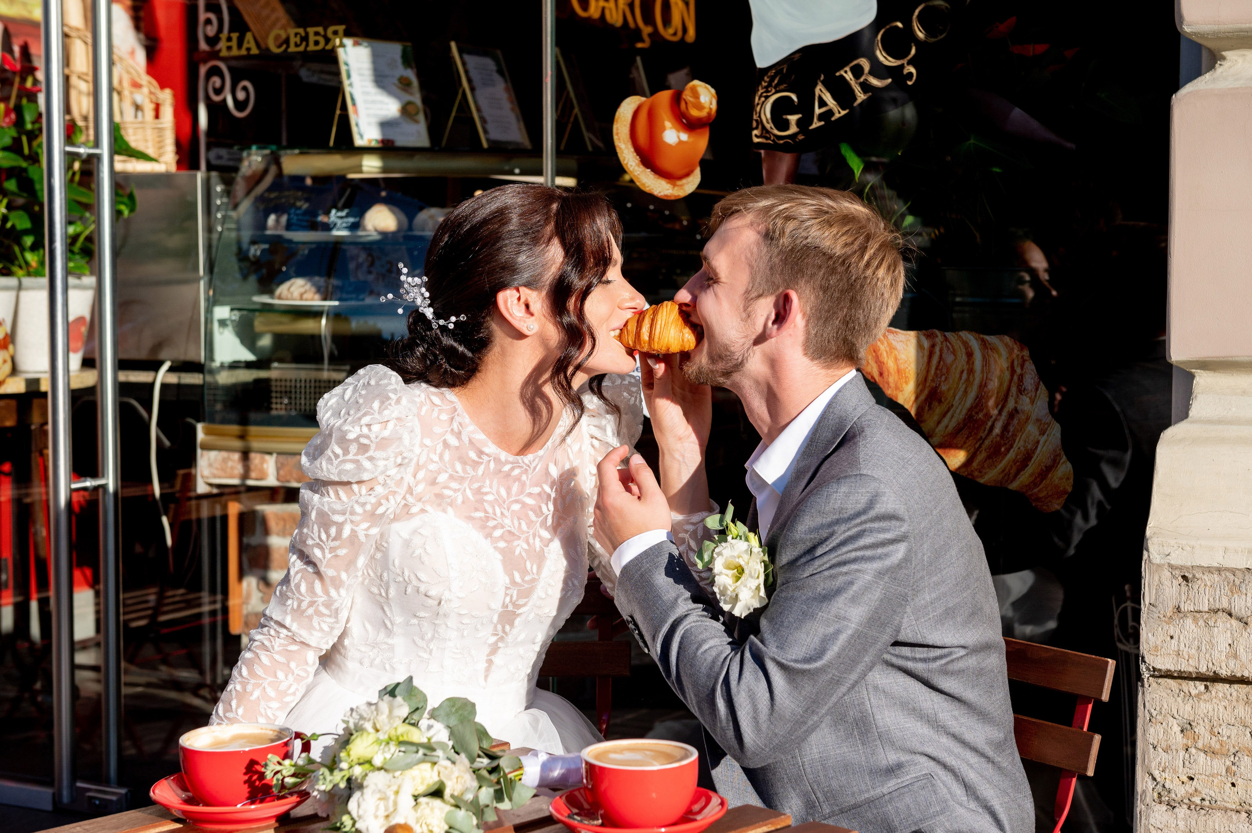 Кирилл и Анжела (круассаны, кофе и фотосессия в Летнем саду). Портретный, семейный и свадебный фотограф в Санкт-Петербурге и в Пушкине Ширяев Денис