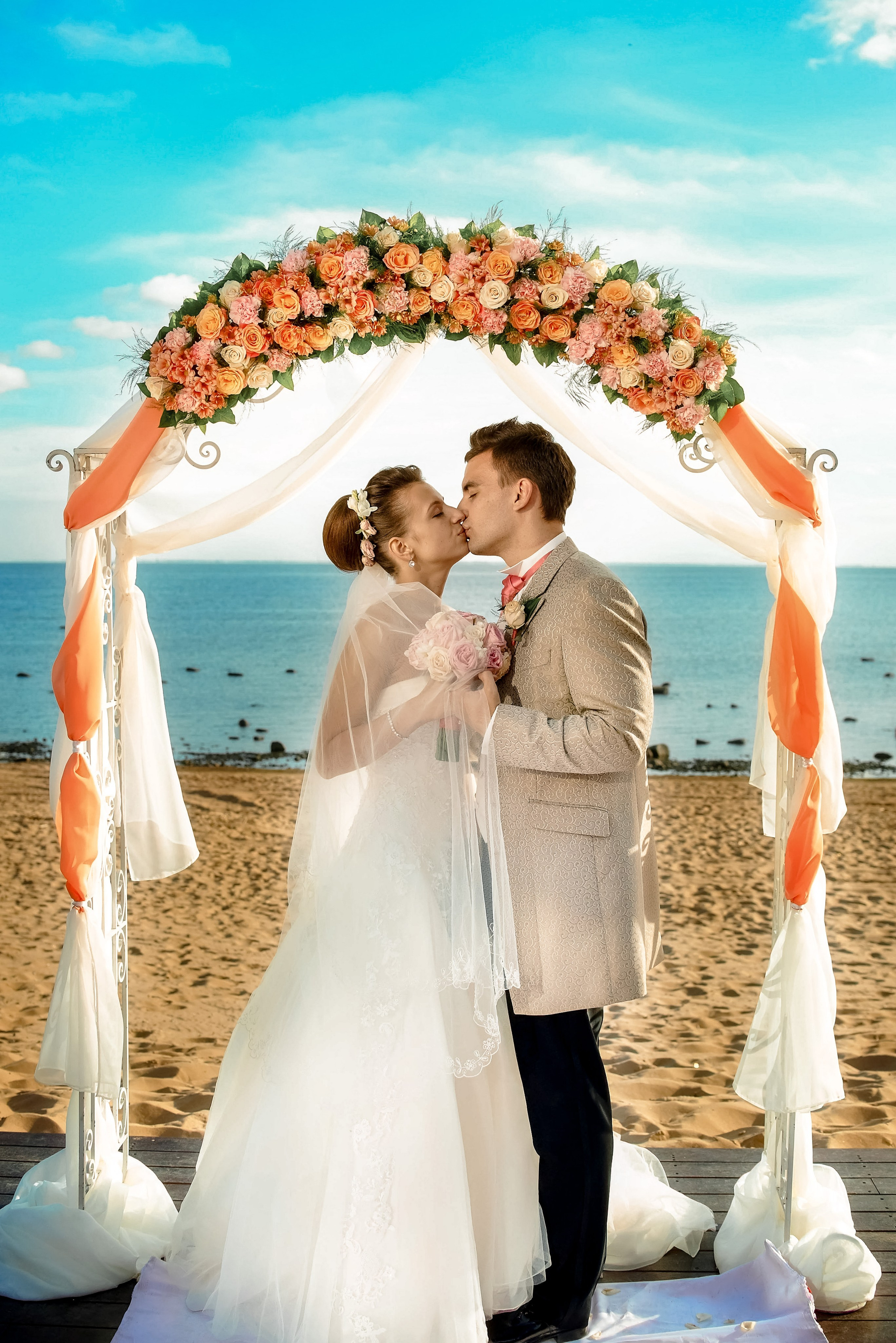 Маргарита и Алексей (выездная регистрация, фотосессия на Финском заливе, в яхт-клубе на закате). Портретный, семейный и свадебный фотограф в Санкт-Петербурге и в Пушкине Ширяев Денис