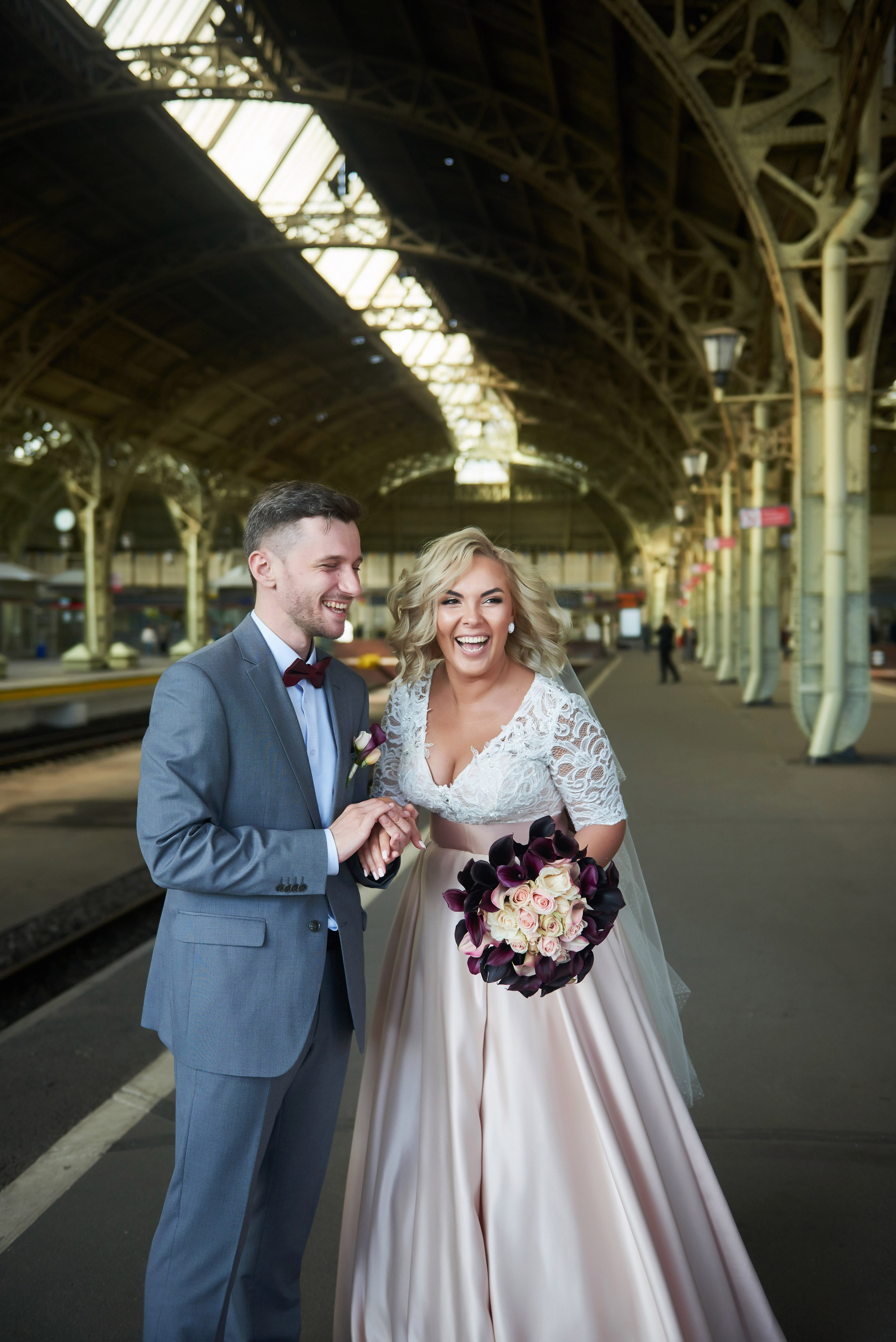 Марта и Анатолий (фотосессия на Витебском вокзале). Портретный, семейный и свадебный фотограф в Санкт-Петербурге и в Пушкине Ширяев Денис