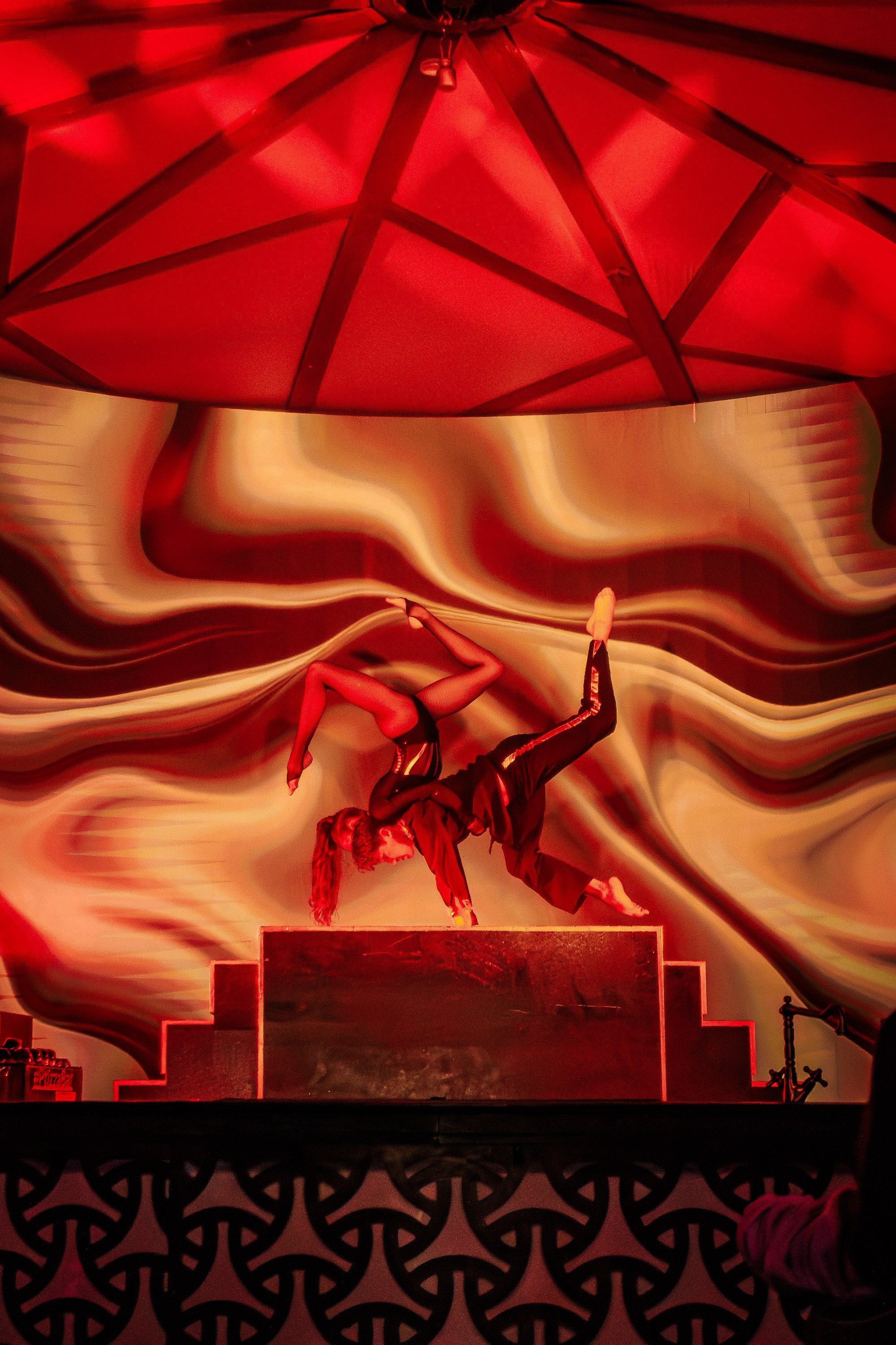 PTIZZA SHOW. Gold & Black in Ptizza Bar_Ялта_6.07.2025. Аминов Руслан | Фотограф