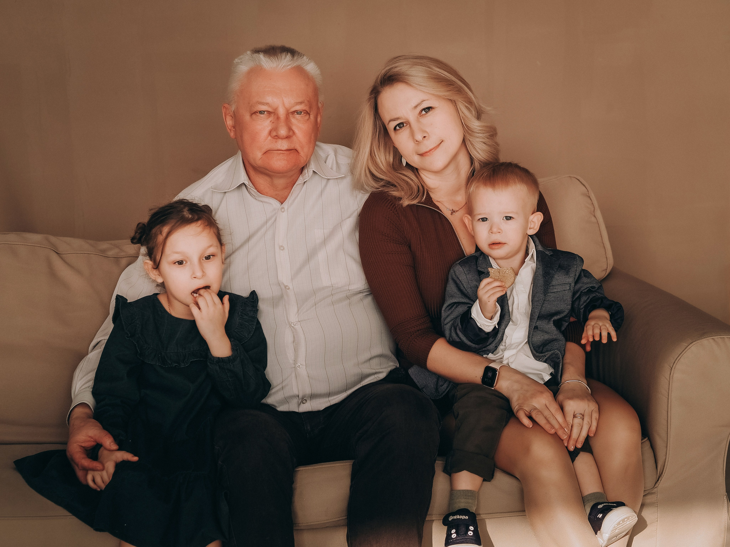 Семья 3 поколения. Семейный фотограф Ольга Барабанова