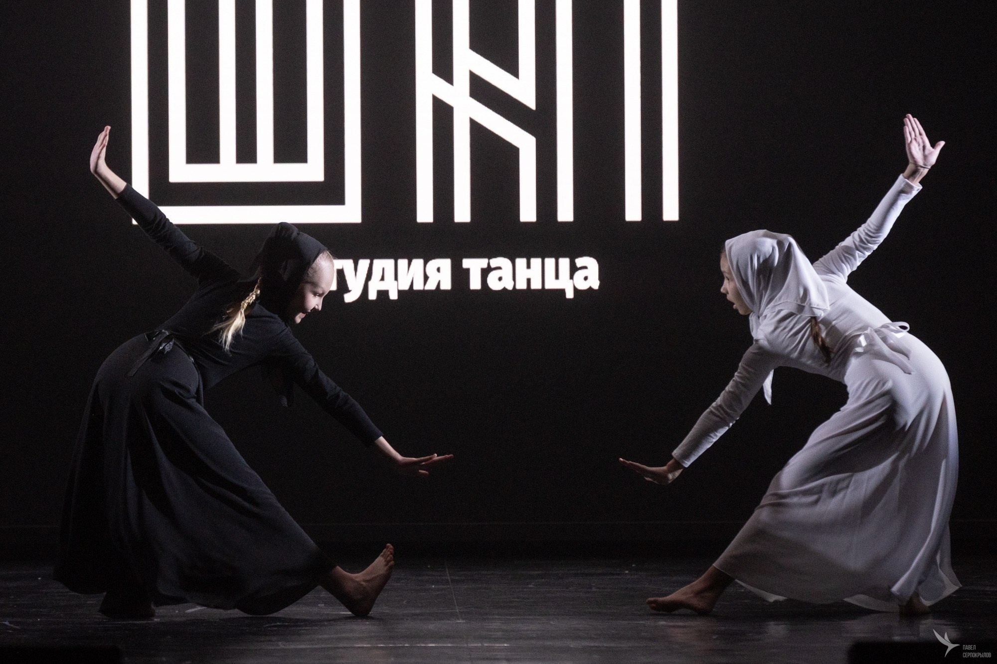 Отчетный концерт студии танца «ШАГ». Репортажный фотограф в Казани Павел Серпокрылов